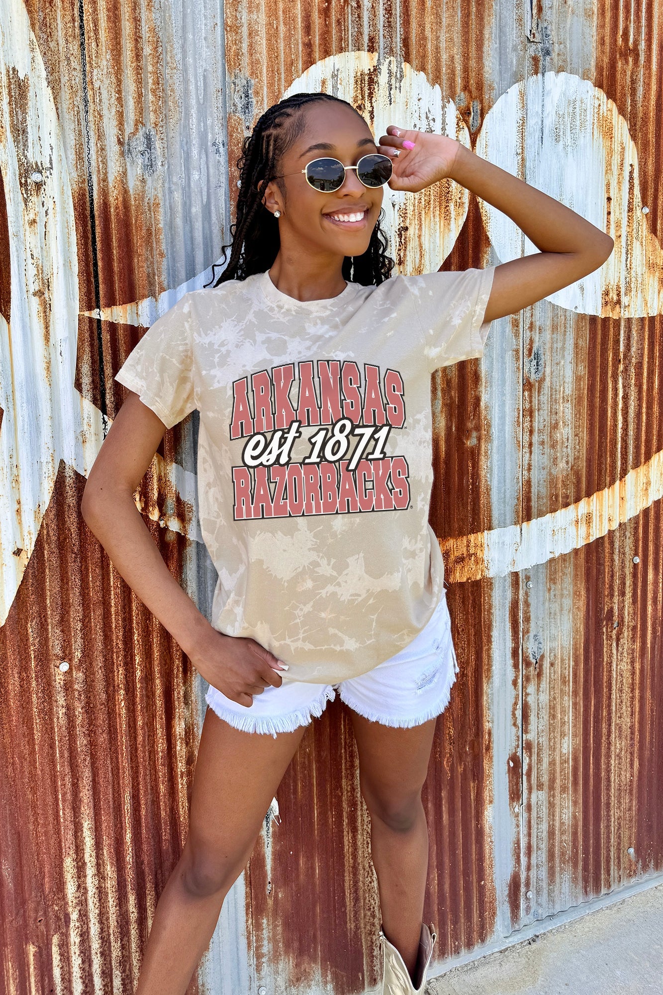 ARKANSAS RAZORBACKS DEEP ROOTS BLEACH WASH TEE - Image 3
