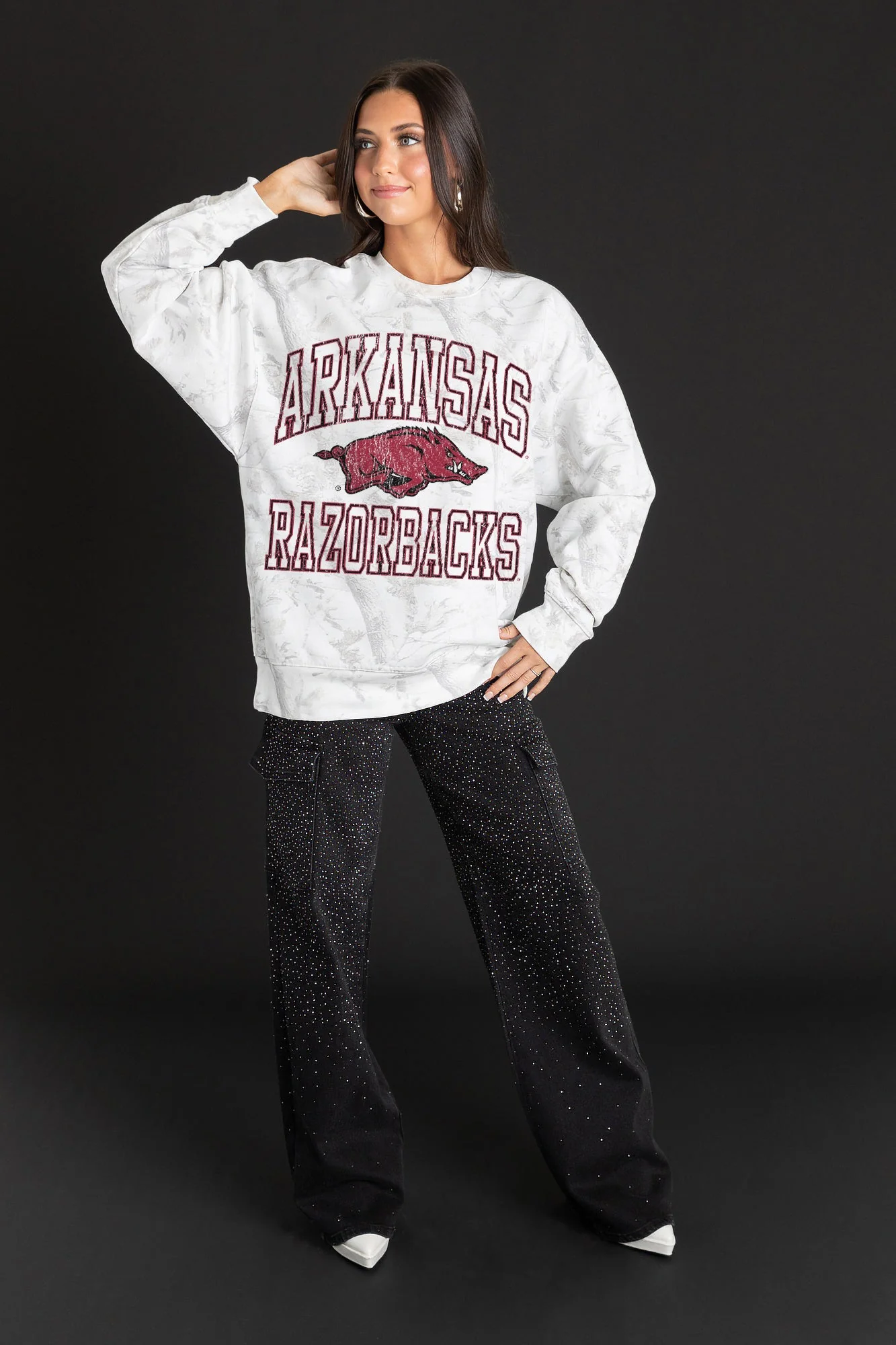 ARKANSAS RAZORBACKS WHITEOUT PREMIUM DROP SHOULDER CAMO PULLOVER - Image 3