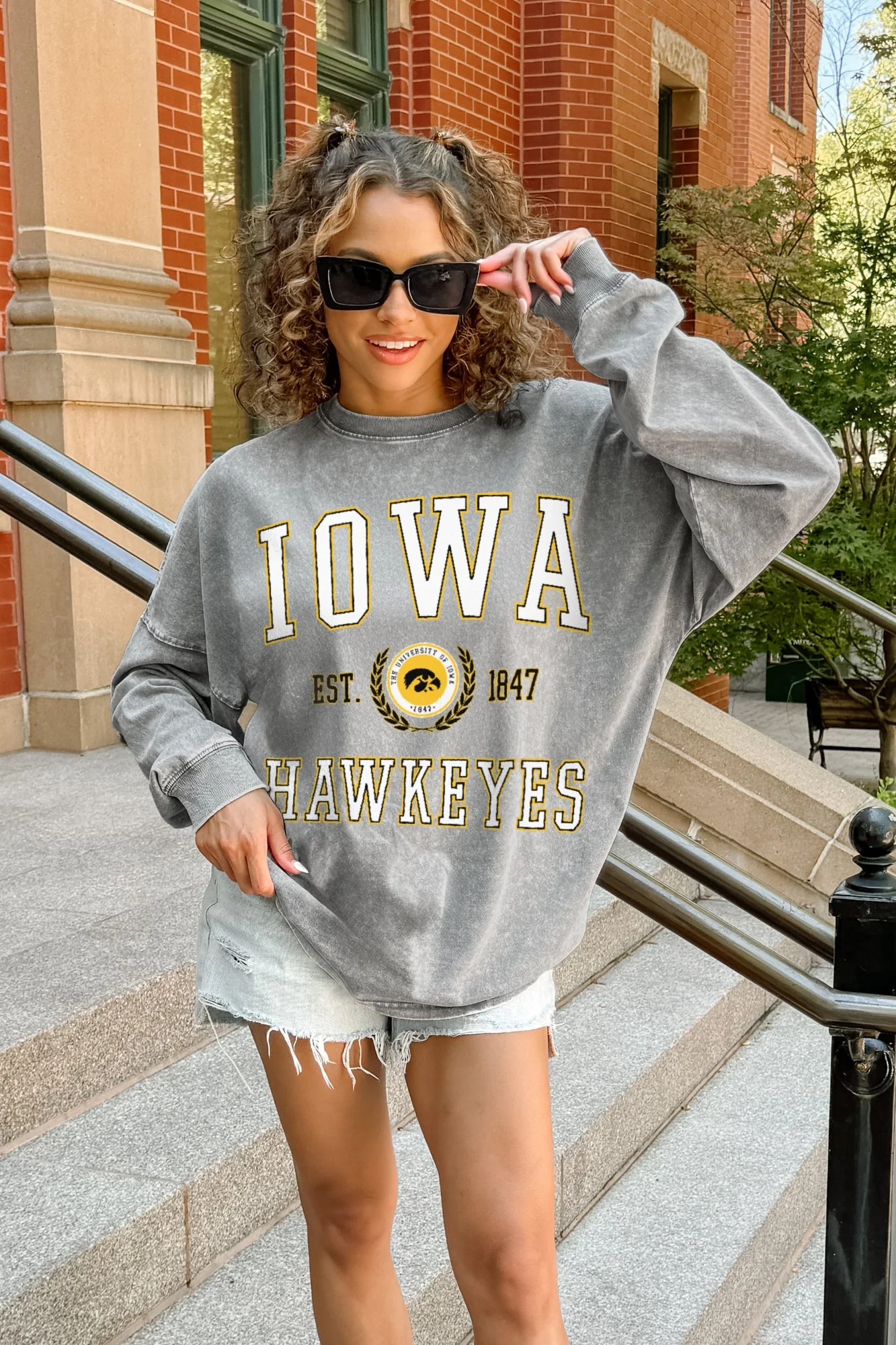 IOWA HAWKEYES FINAL SCORE FADED WASH PULLOVER - Image 3