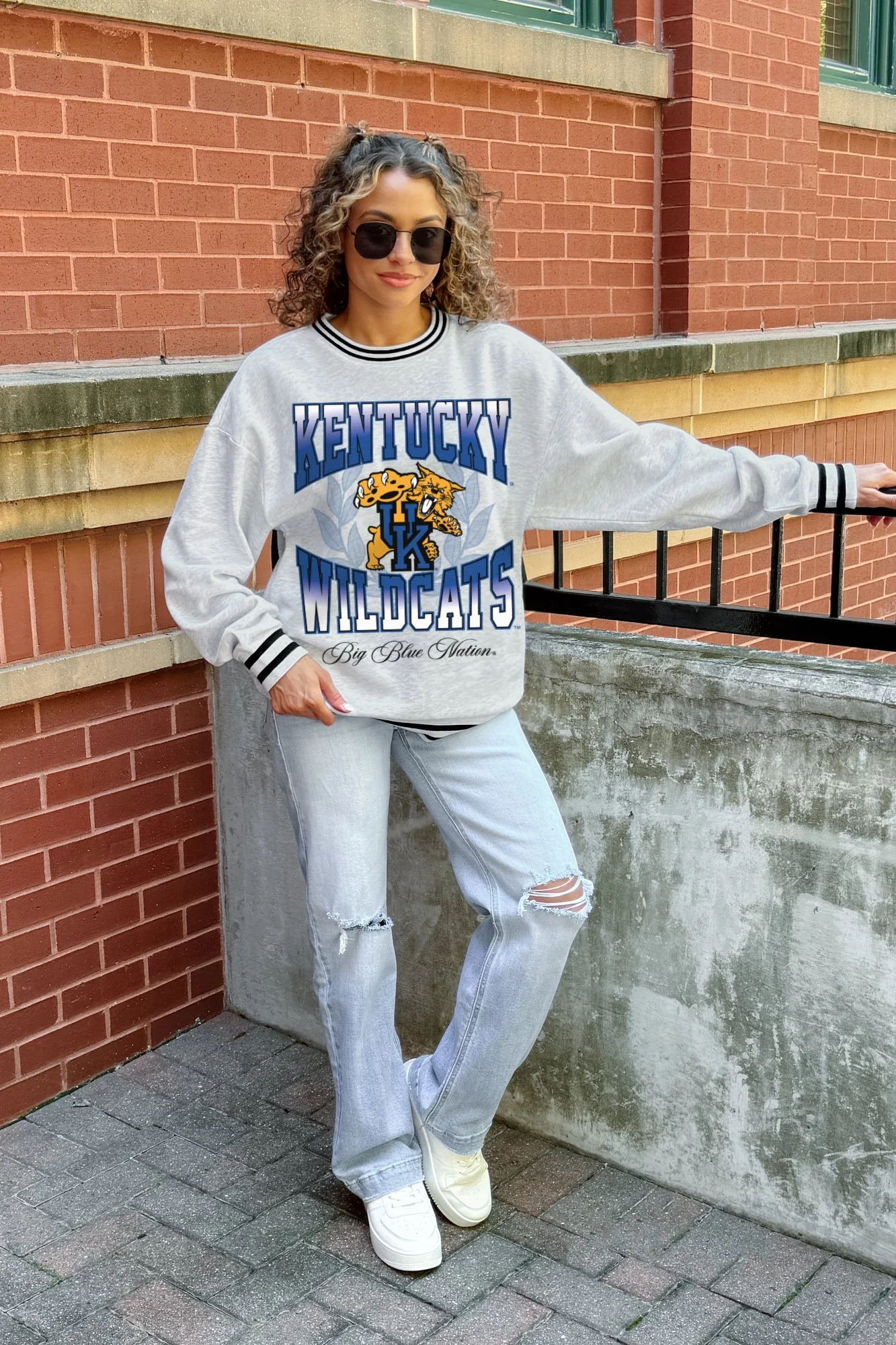 KENTUCKY WILDCATS FADE ROUTE CREW FLEECE RINGER SWEATSHIRT - Image 3