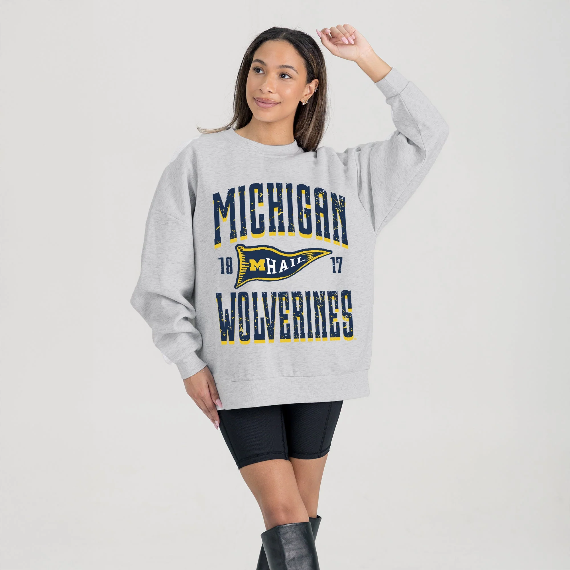 MICHIGAN WOLVERINES PENNANT PRIDE PREMIUM FLEECE DROP SHOULDER CREWNECK PULLOVER - Image 4