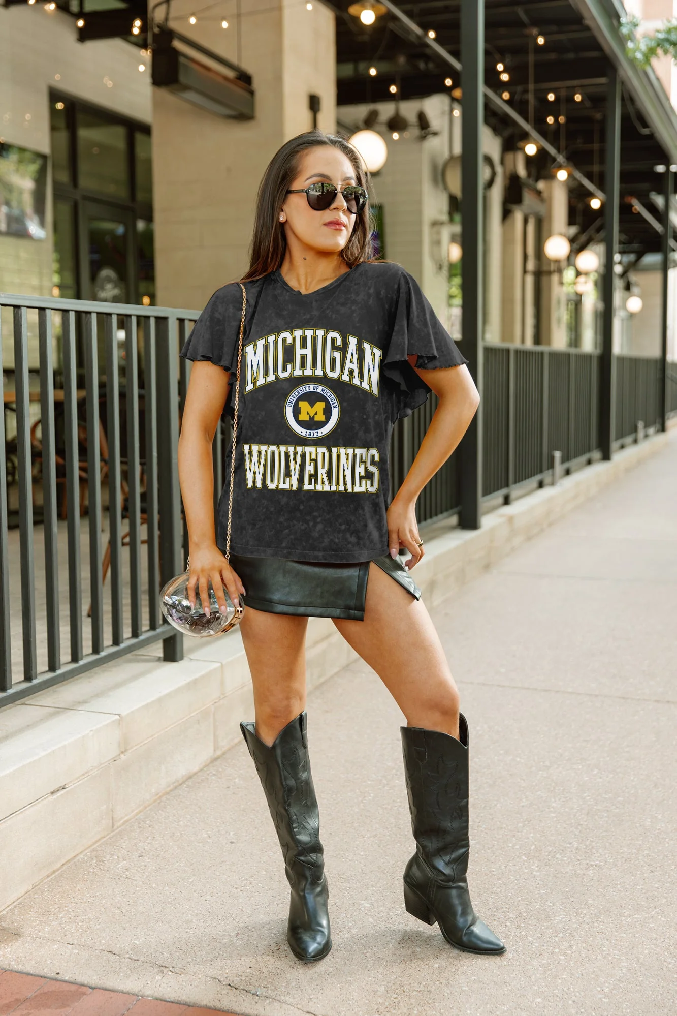 MICHIGAN WOLVERINES VICTORY MODE FLUTTER SLEEVE TEE IN BLACK - Image 2