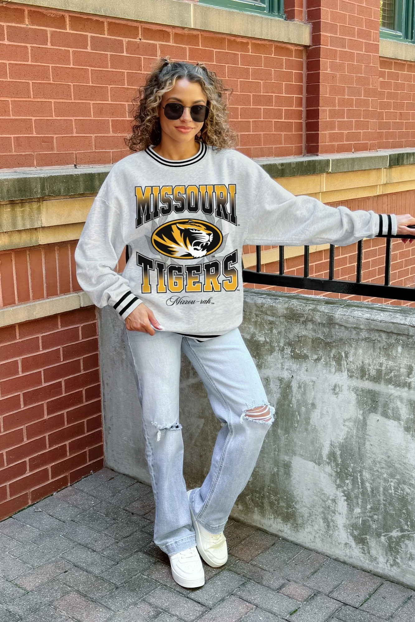 MISSOURI TIGERS FADE ROUTE CREW FLEECE RINGER SWEATSHIRT - Image 2