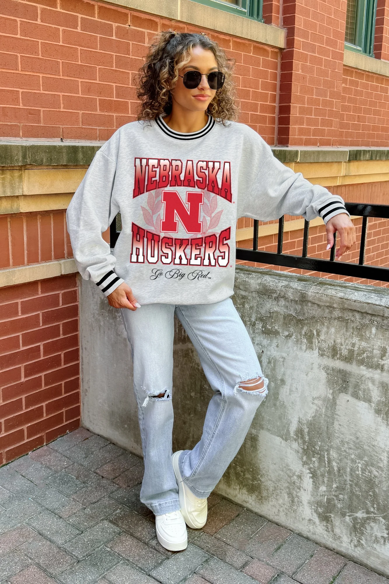 NEBRASKA CORNHUSKERS FADE ROUTE CREW FLEECE RINGER SWEATSHIRT - Image 4