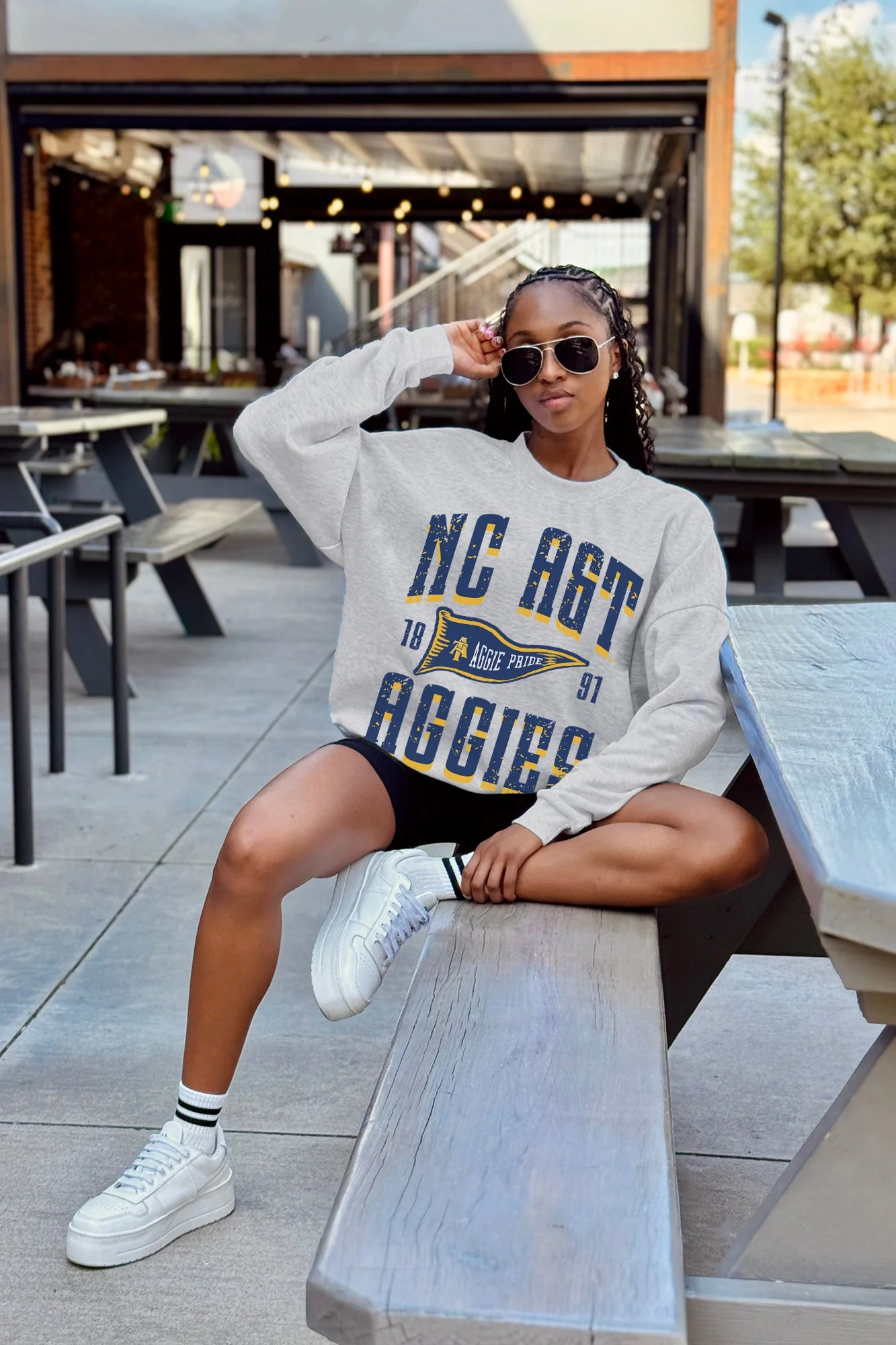NORTH CAROLINA A&T STATE AGGIES PENNANT PRIDE PREMIUM FLEECE DROP SHOULDER CREWNECK PULLOVER - Image 3