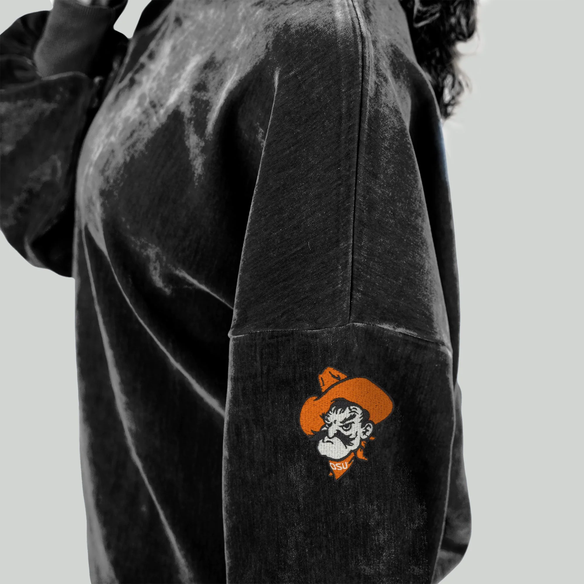 OKLAHOMA STATE COWBOYS MAKE A MOVE MOCK NECK CHENILLE PULLOVER - Image 11