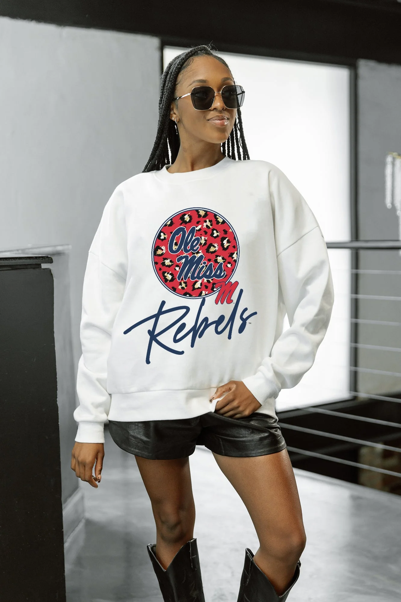 OLE MISS REBELS WILD BREAKTHROUGH PREMIUM FLEECE CREWNECK PULLOVER - Image 3
