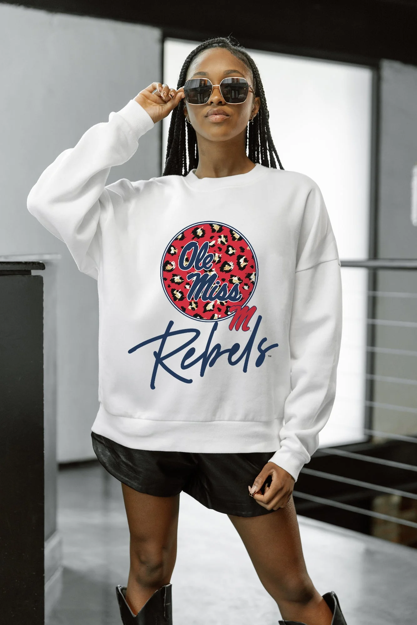 OLE MISS REBELS WILD BREAKTHROUGH PREMIUM FLEECE CREWNECK PULLOVER - Image 4
