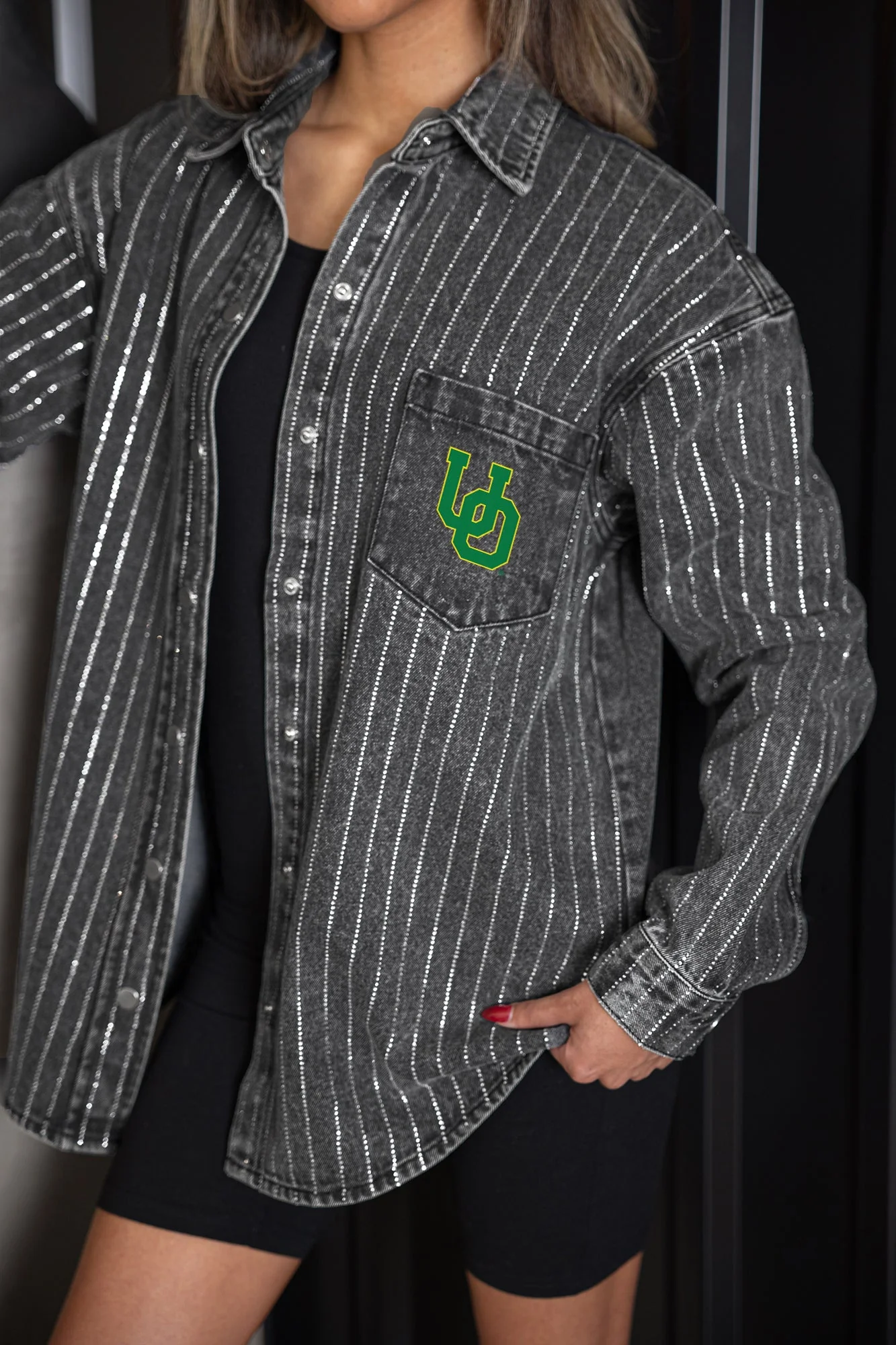 OREGON DUCKS STYLE'S THE LIMIT MICRO-RHINESTONE DENIM OVERSHIRT IN BLACK - Image 3