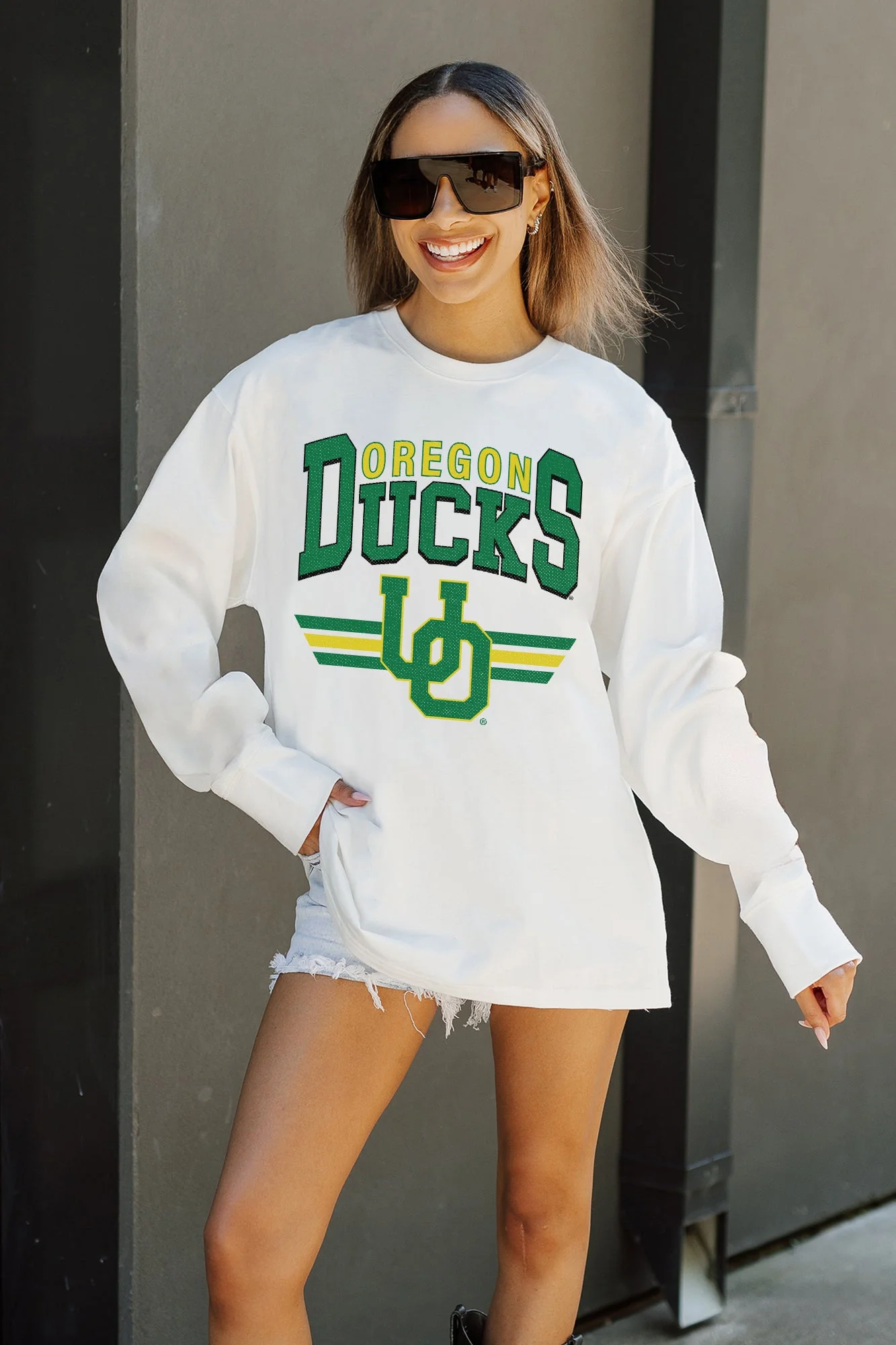 OREGON DUCKS SWIFT STRIKE ESSENTIAL RELAXED FIT LONG SLEEVE TEE - Image 2
