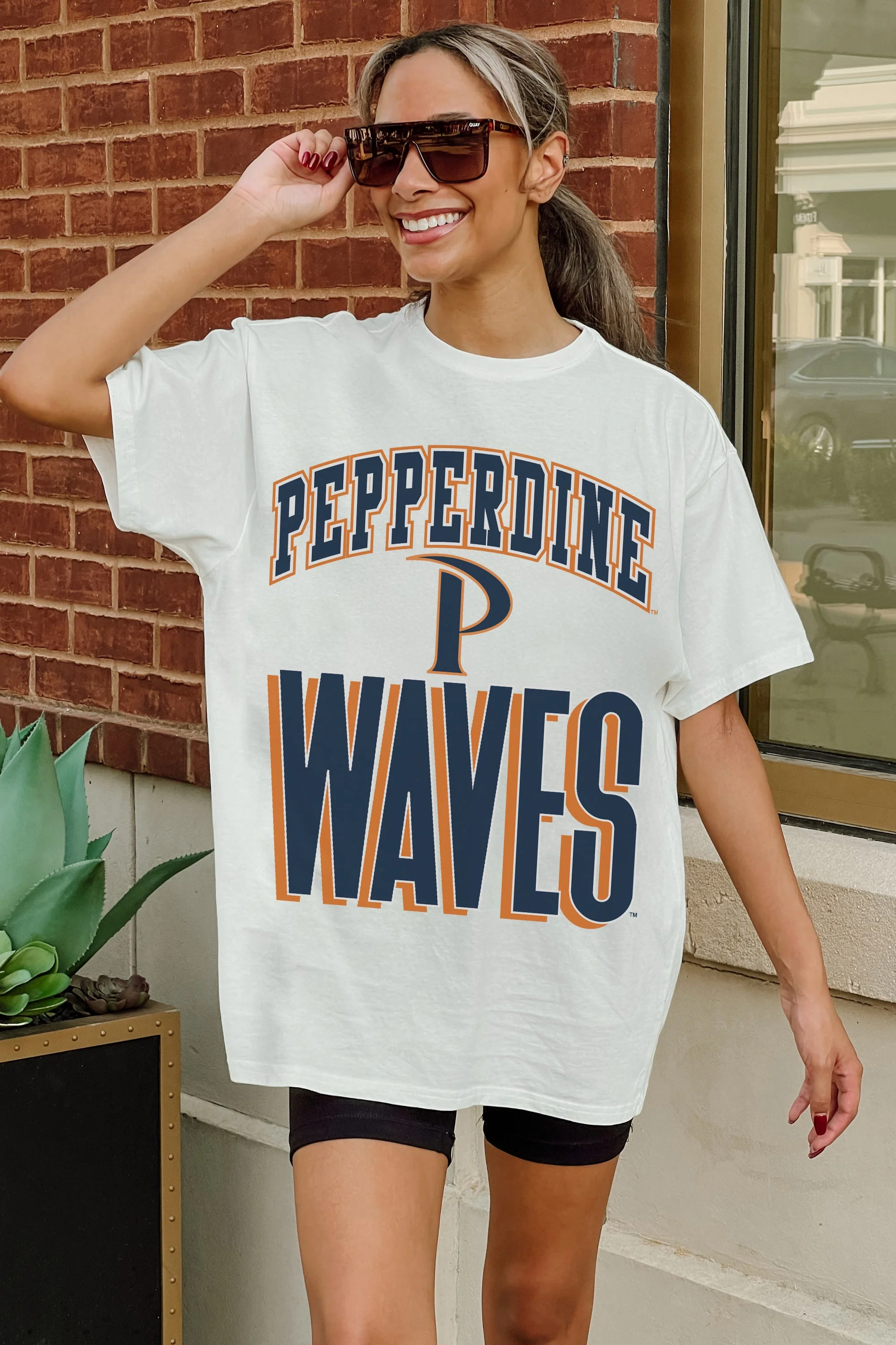 PEPPERDINE WAVES FIERCE FOCUS WASHED RELAXED FIT TEE - Image 2