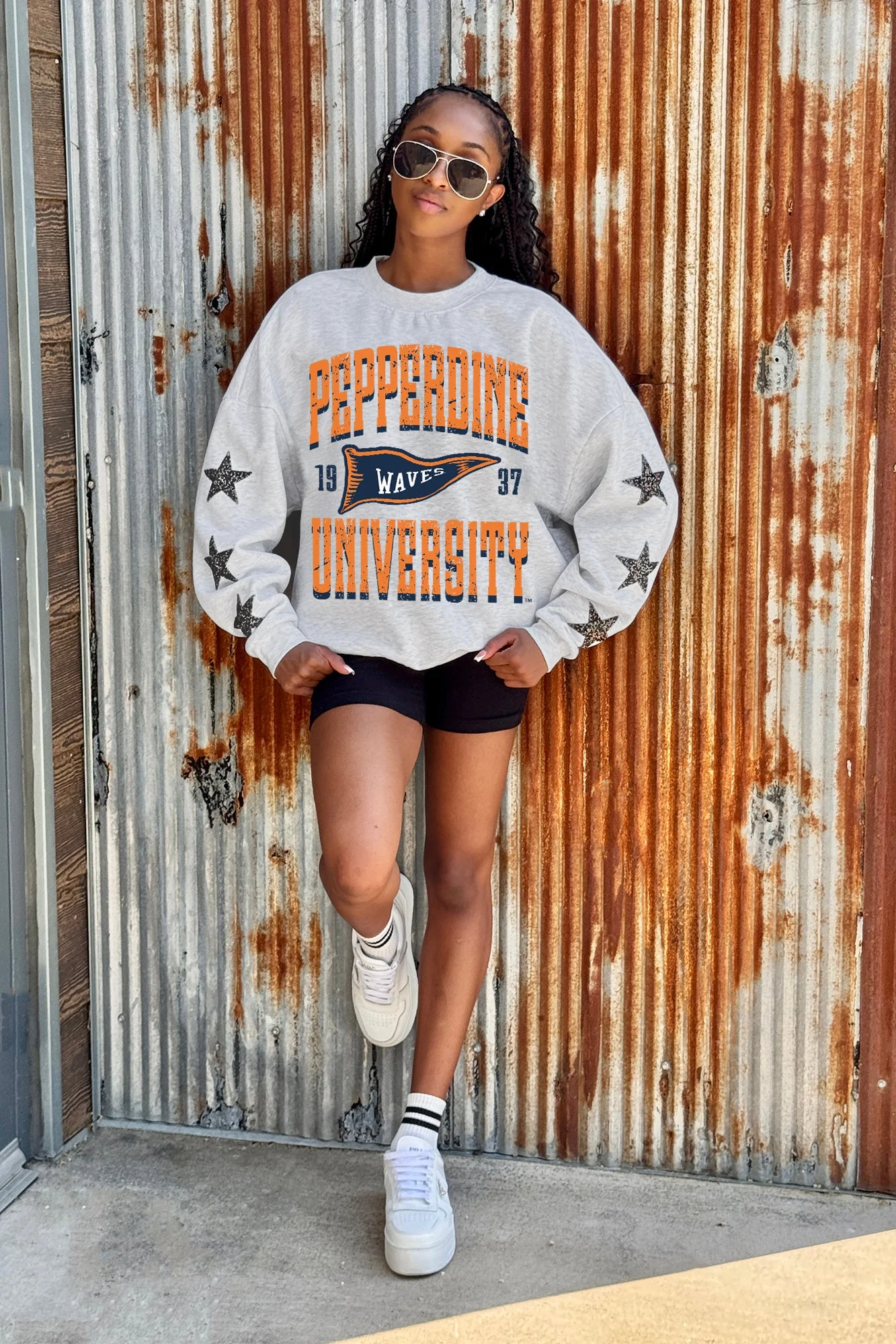 PEPPERDINE WAVES PENNANT PRIDE EMBELLISHED STAR SLEEVE CREWNECK PULLOVER - Image 2