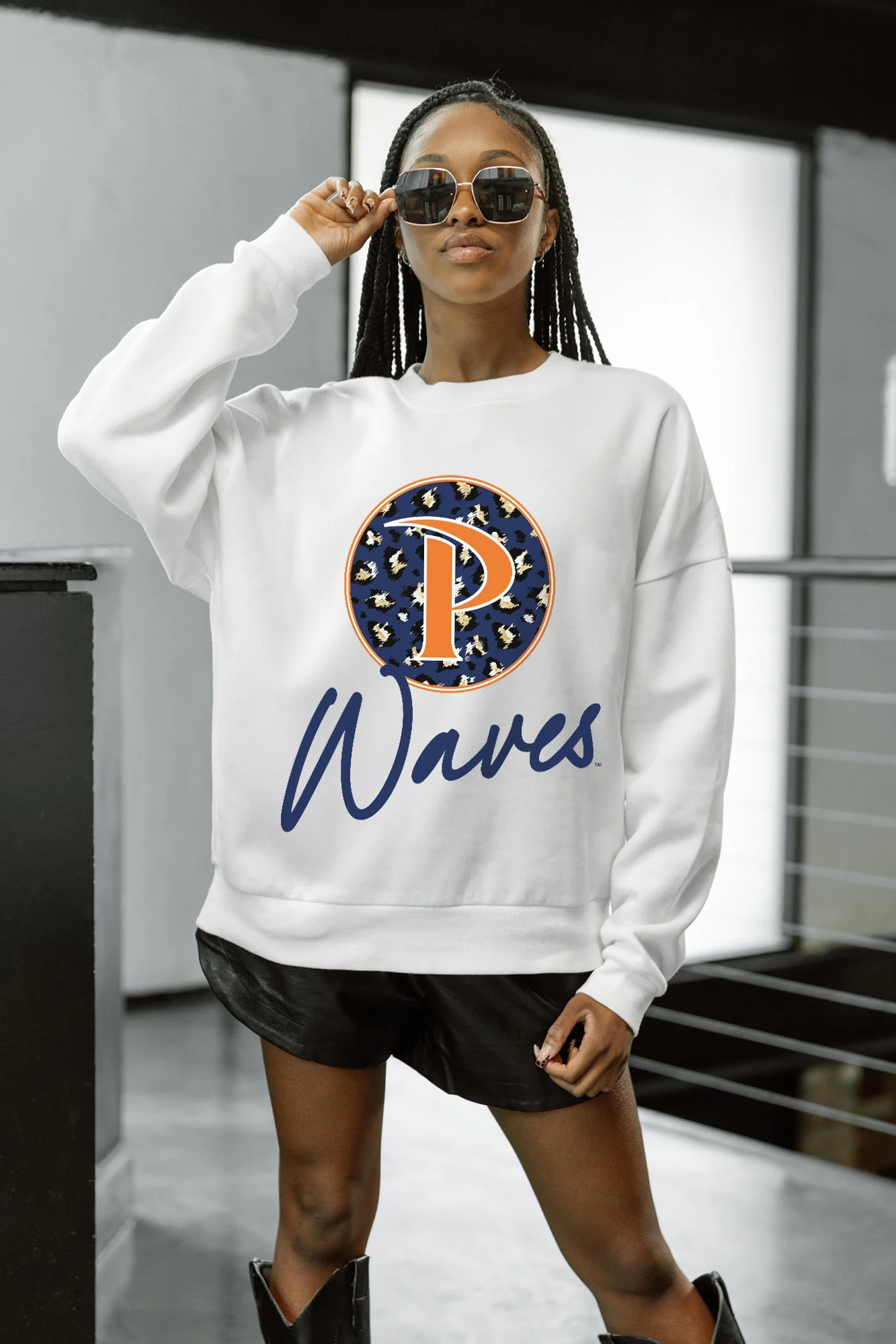 PEPPERDINE WAVES WILD BREAKTHROUGH PREMIUM FLEECE CREWNECK PULLOVER - Image 4