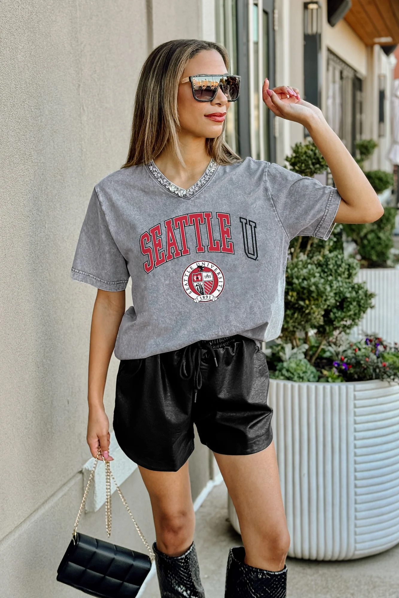 SEATTLE U REDHAWKS ICONIC EDGE RHINESTONE TRIM V-NECK TEE - Image 2