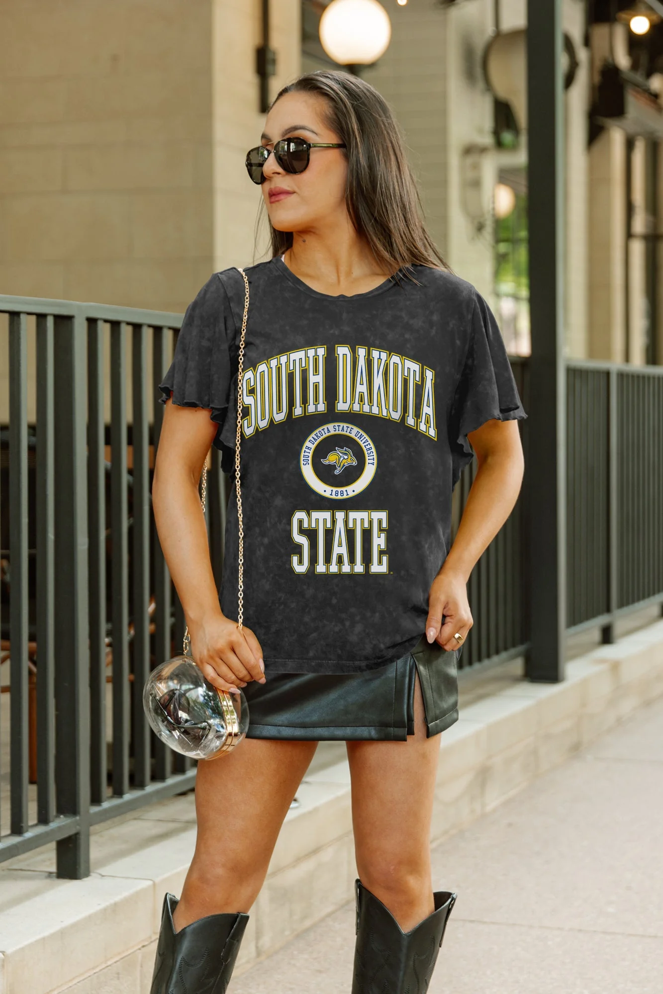 SOUTH DAKOTA STATE JACKRABBITS VICTORY MODE FLUTTER SLEEVE TEE IN BLACK - Image 3