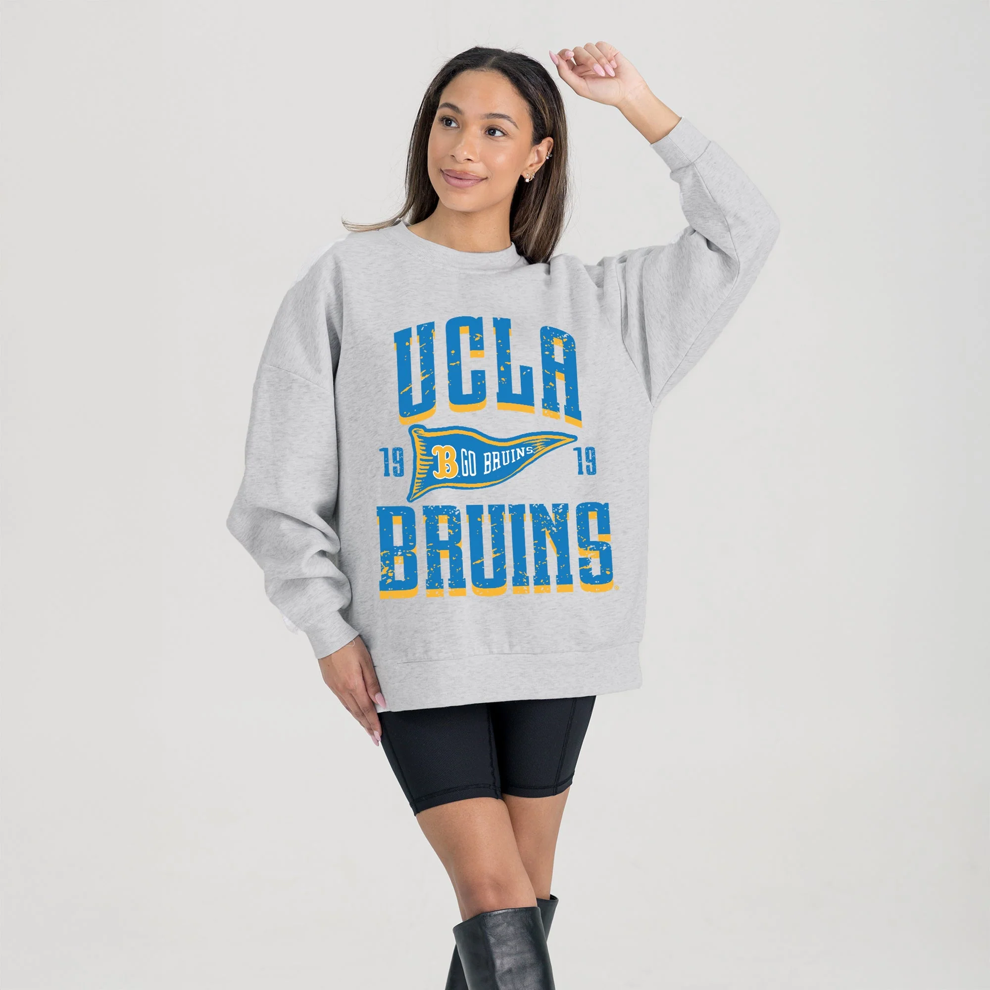 UCLA BRUINS PENNANT PRIDE PREMIUM FLEECE DROP SHOULDER CREWNECK PULLOVER - Image 4