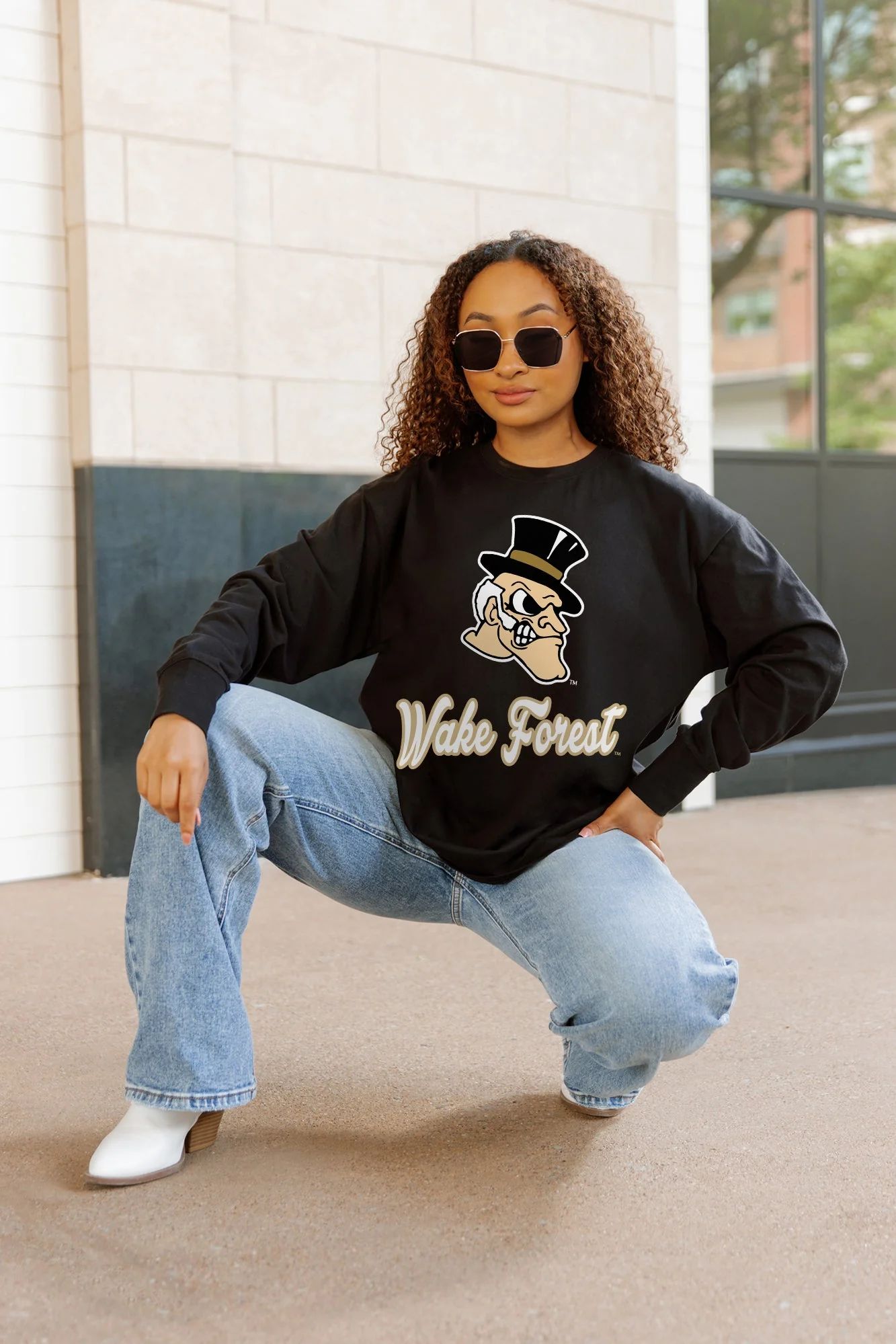 WAKE FOREST DEMON DEACONS HONOR ROLL ESSENTIAL RELAXED FIT LONG SLEEVE TEE - Image 4