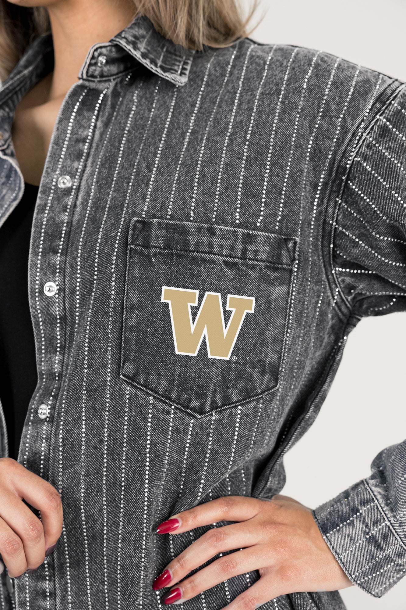 WASHINGTON HUSKIES STYLE'S THE LIMIT MICRO-RHINESTONE DENIM OVERSHIRT IN BLACK - Image 5