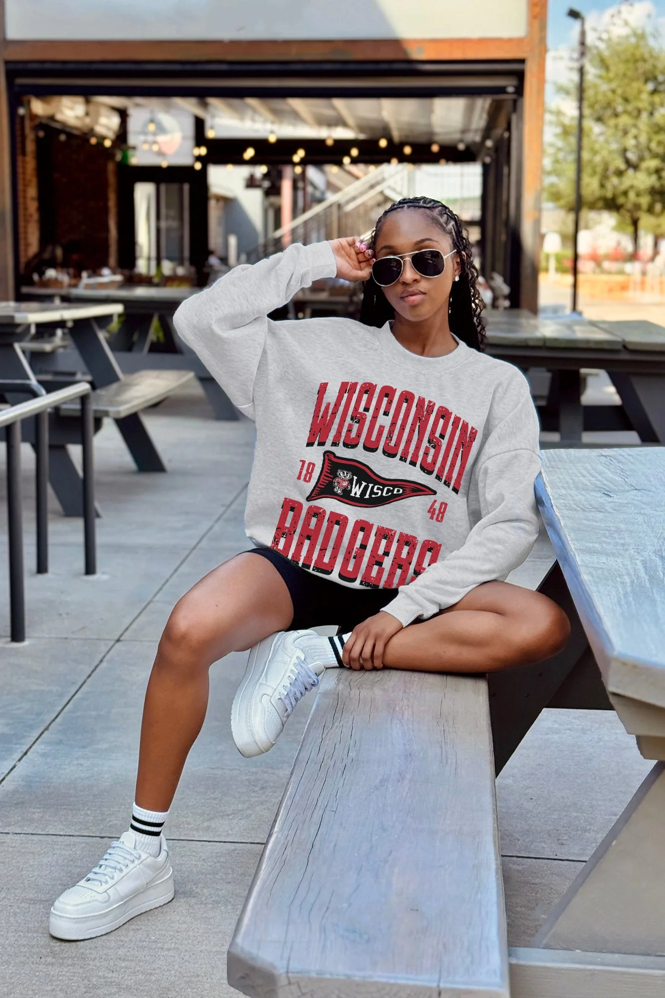 WISCONSIN BADGERS PENNANT PRIDE PREMIUM FLEECE DROP SHOULDER CREWNECK PULLOVER - Image 3