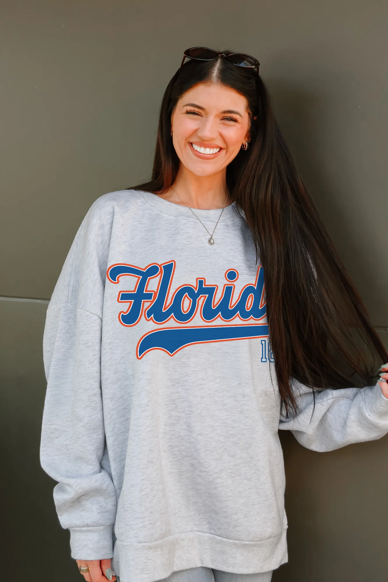 FLORIDA GATORS CLASSIC WIN PREMIUM FLEECE CREWNECK PULLOVER - Image 3
