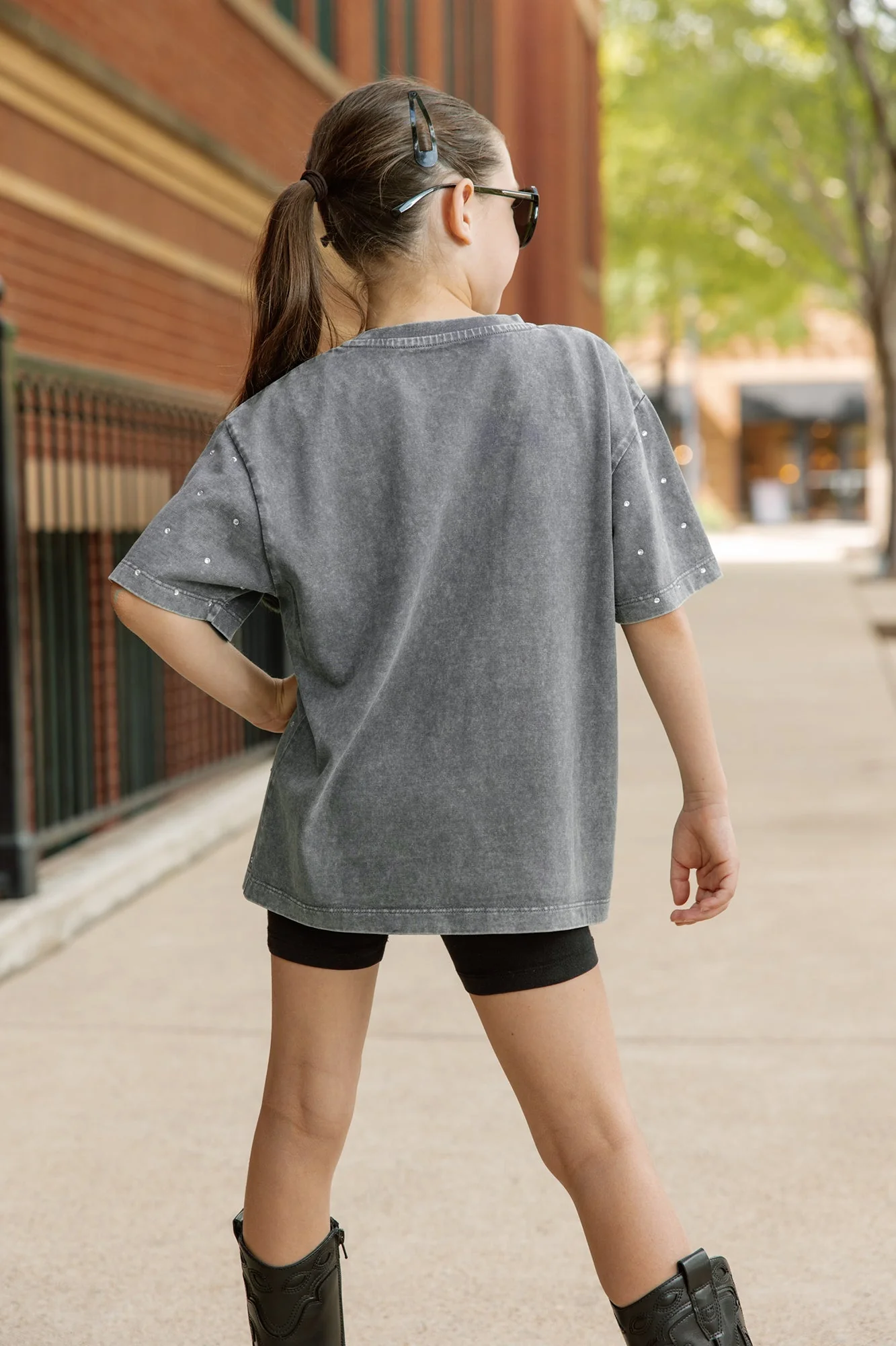 MEMPHIS TIGERS ON THE BALL KIDS MINI RHINESTONE OVERSIZED TEE - Image 3