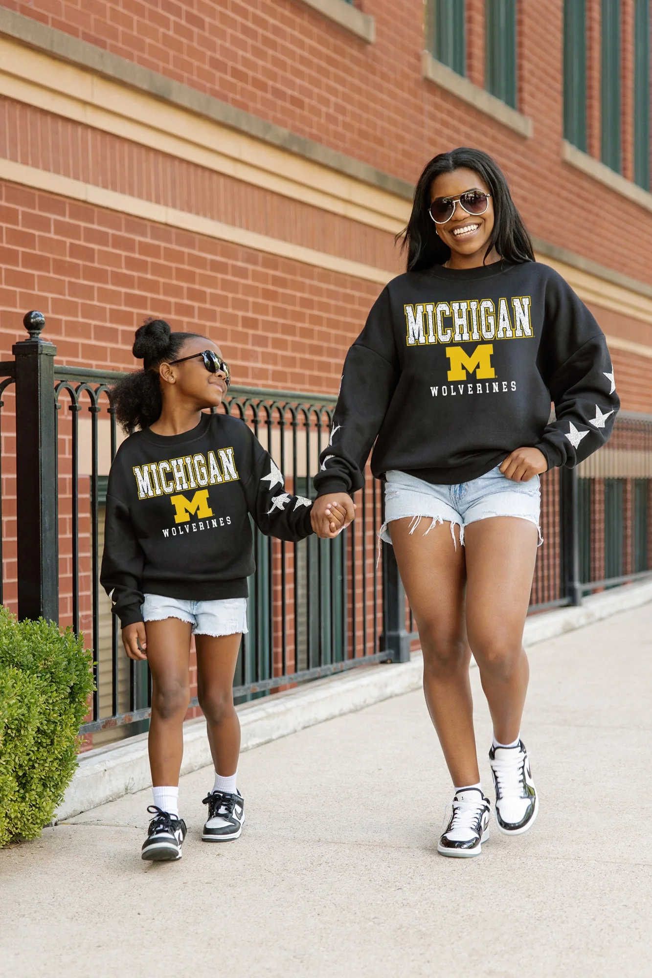 MICHIGAN WOLVERINES VELOCITY KIDS STAR SLEEVE CREWNECK PULLOVER - Image 5