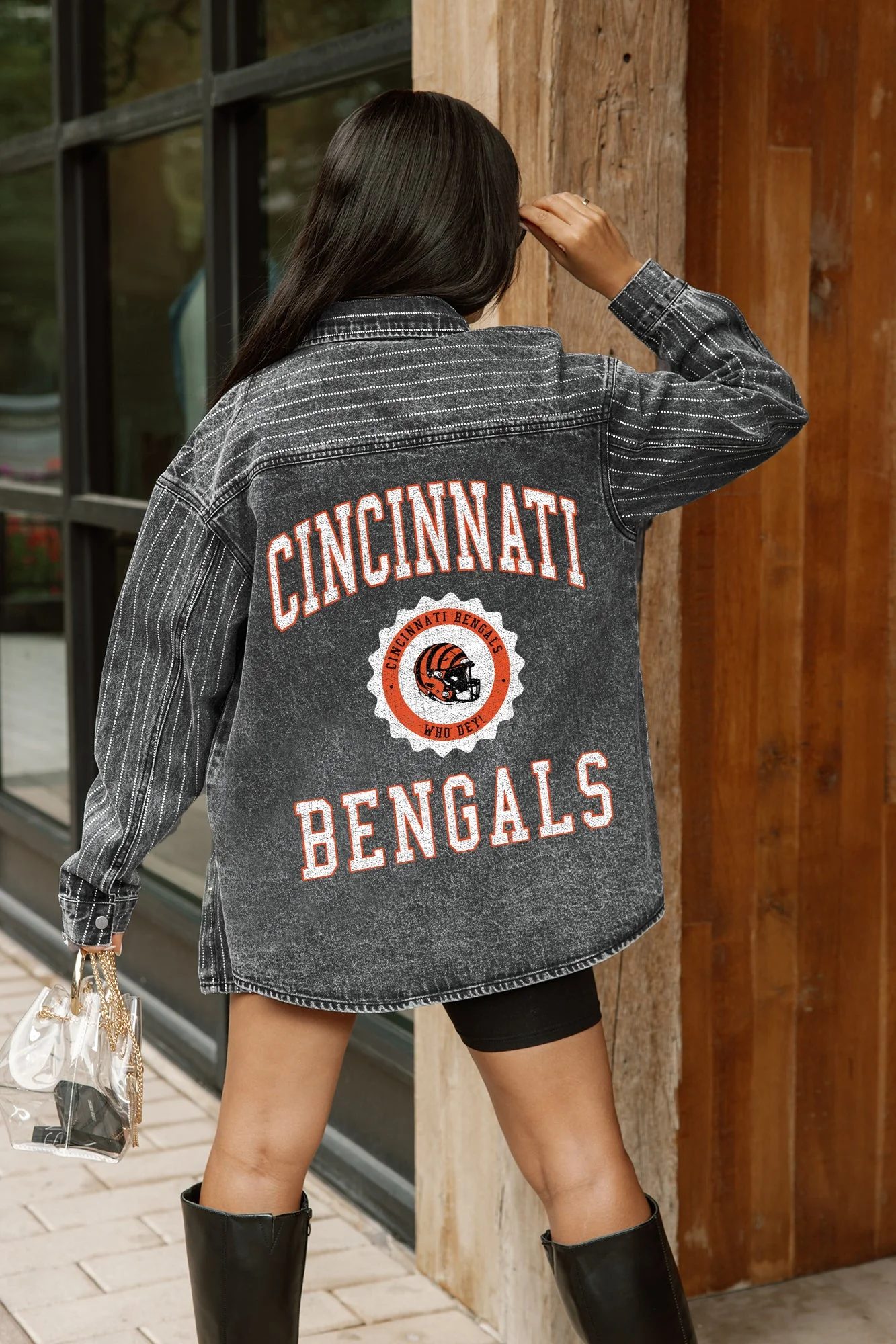 CINCINNATI BENGALS STYLE'S THE LIMIT MICRO-RHINESTONE DENIM OVERSHIRT IN BLACK - Image 2