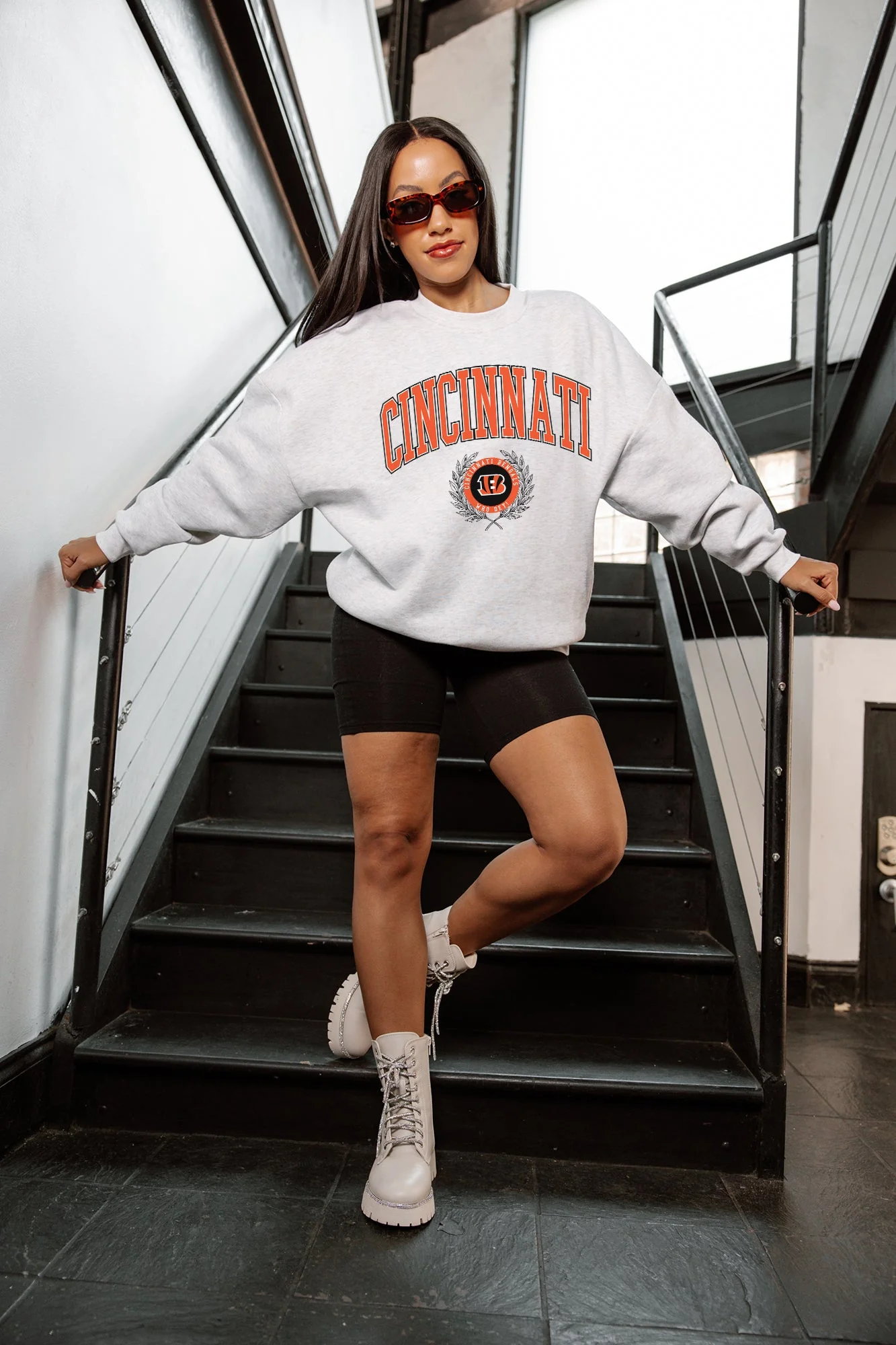 CINCINNATI BENGALS TRADITION REFINED PREMIUM FLEECE CREWNECK PULLOVER - Image 3