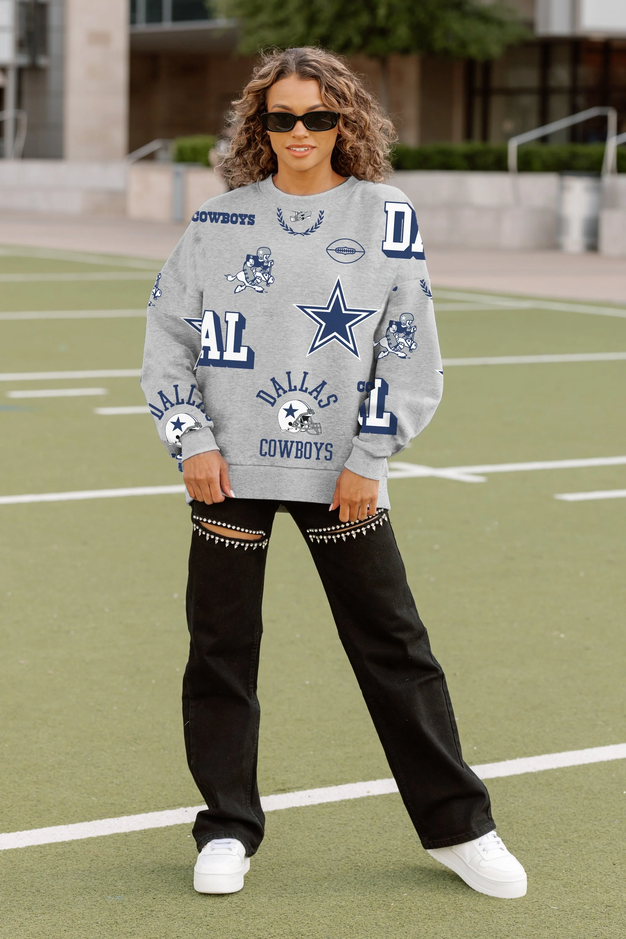 DALLAS COWBOYS ALWAYS ON REPEAT PREMIUM FLEECE CREW SWEATSHIRT - Image 3