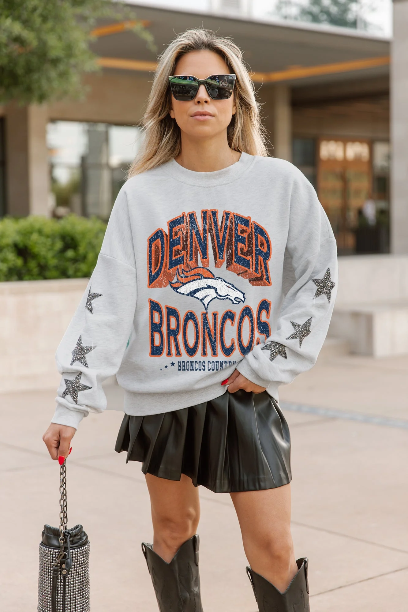 DENVER BRONCOS RESILIENCE STAR EMBELLISHED CREW SWEATSHIRT - Image 3