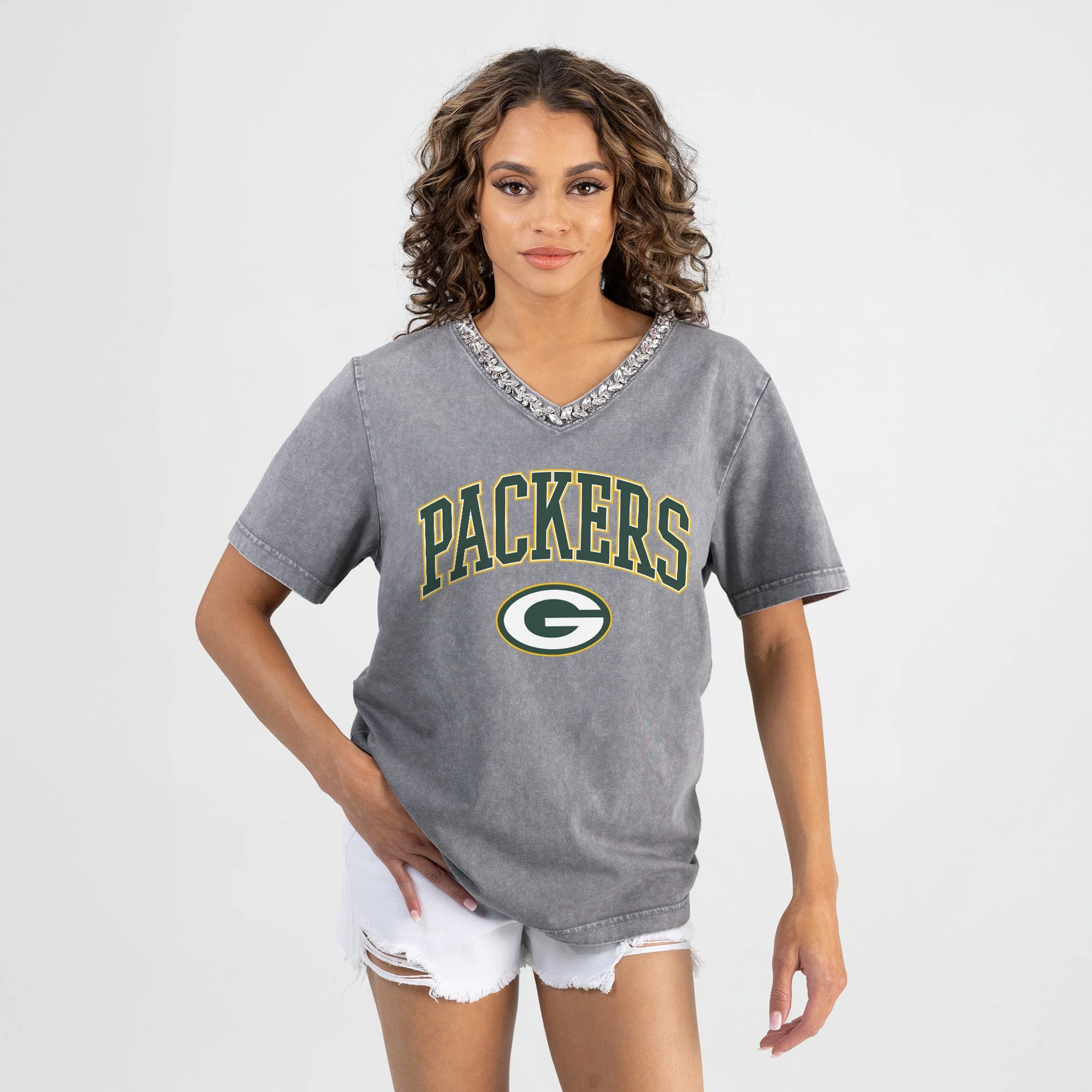 GREEN BAY PACKERS ICONIC EDGE RHINESTONE TRIM V-NECK TEE - Image 5
