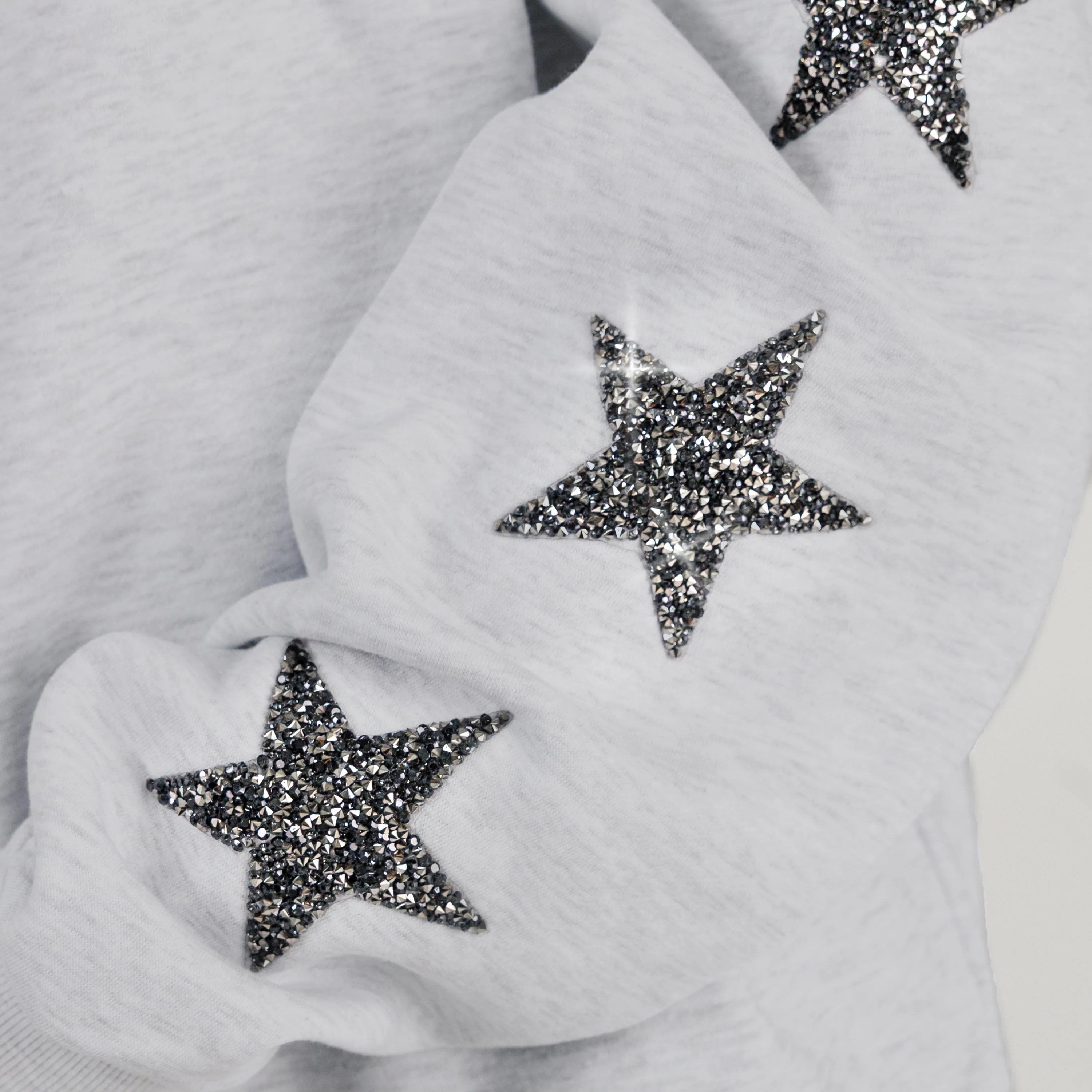GREEN BAY PACKERS RESILIENCE STAR EMBELLISHED CREW SWEATSHIRT - Image 6