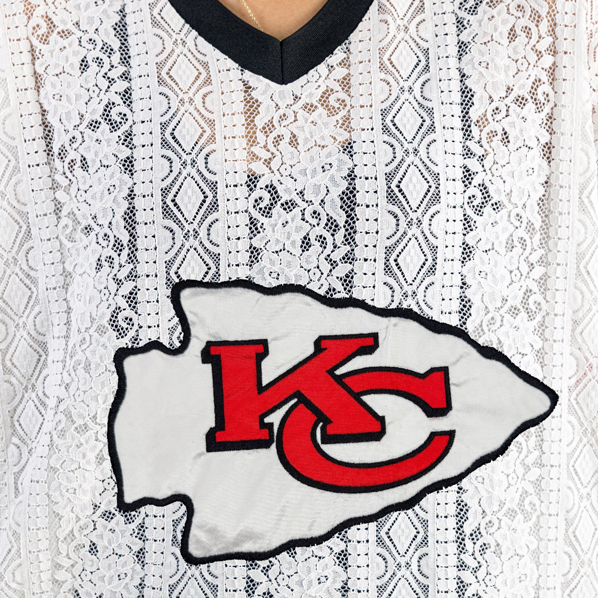 KANSAS CITY CHIEFS HIGH NOTE LACE FASHION TOP - Image 9