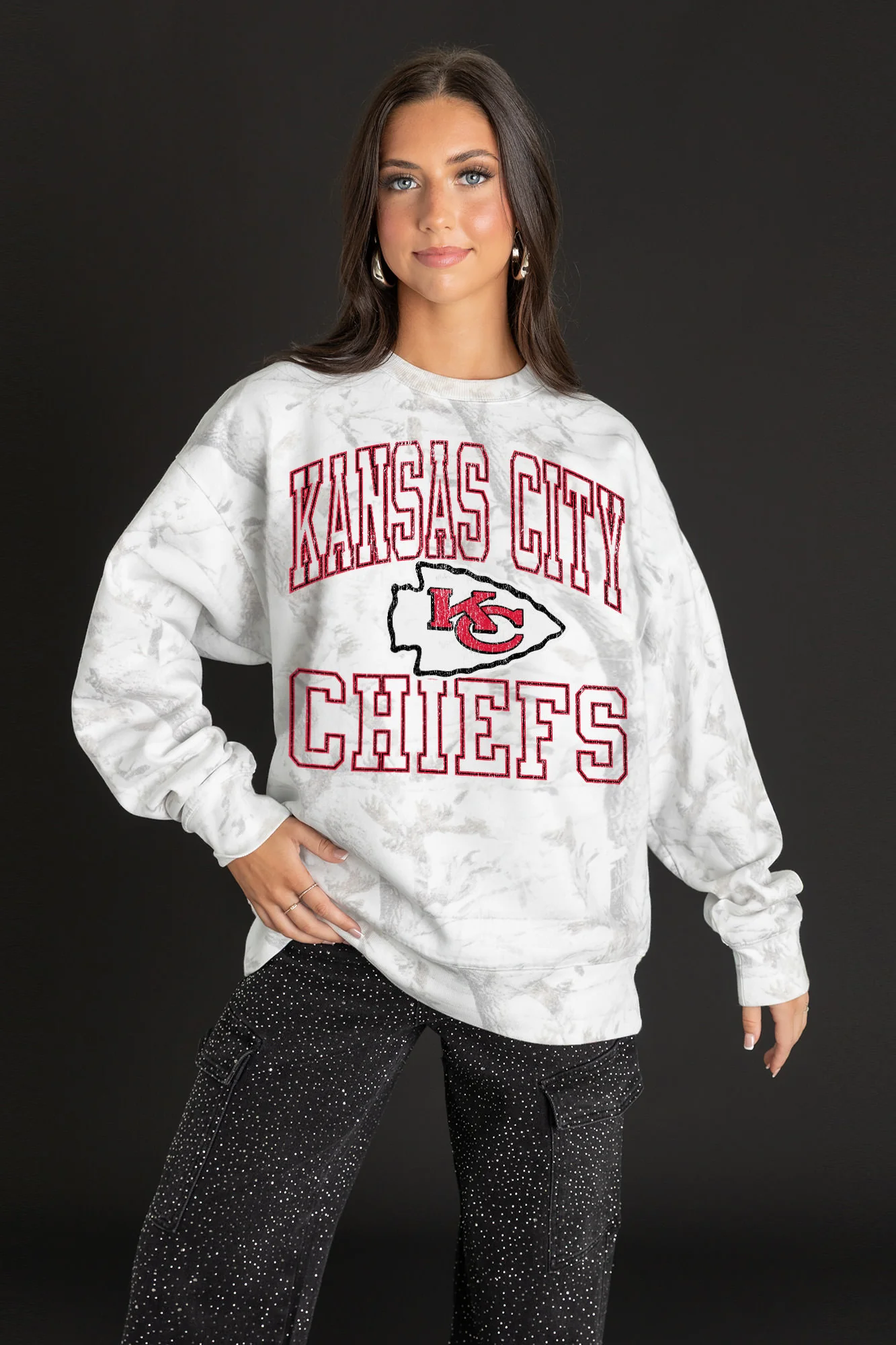 KANSAS CITY CHIEFS WHITEOUT PREMIUM DROP SHOULDER CAMO PULLOVER