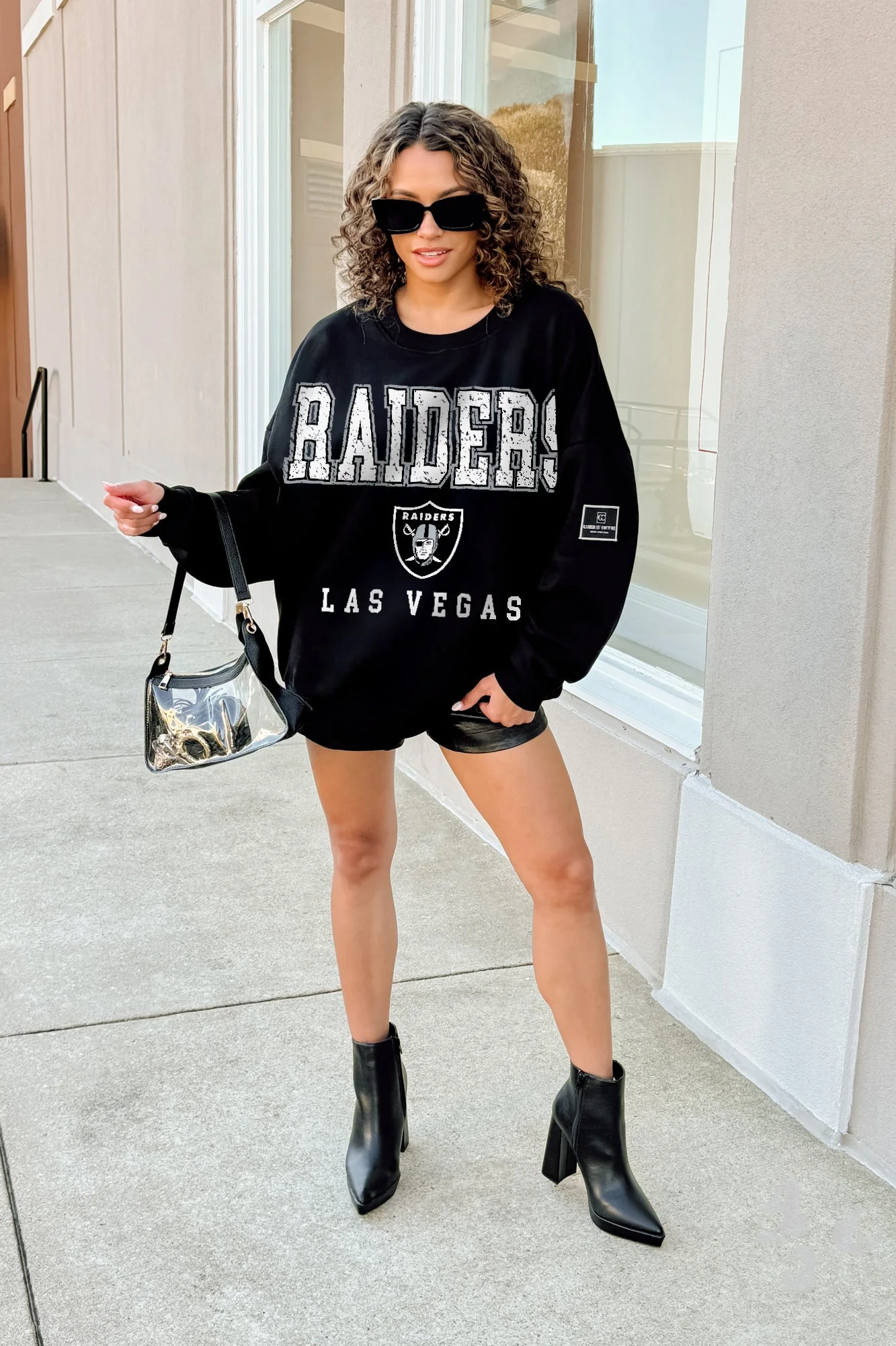 LAS VEGAS RAIDERS LEVEL UP BLACK LABEL PREMIUM FLEECE CREW SWEATSHIRT - Image 2