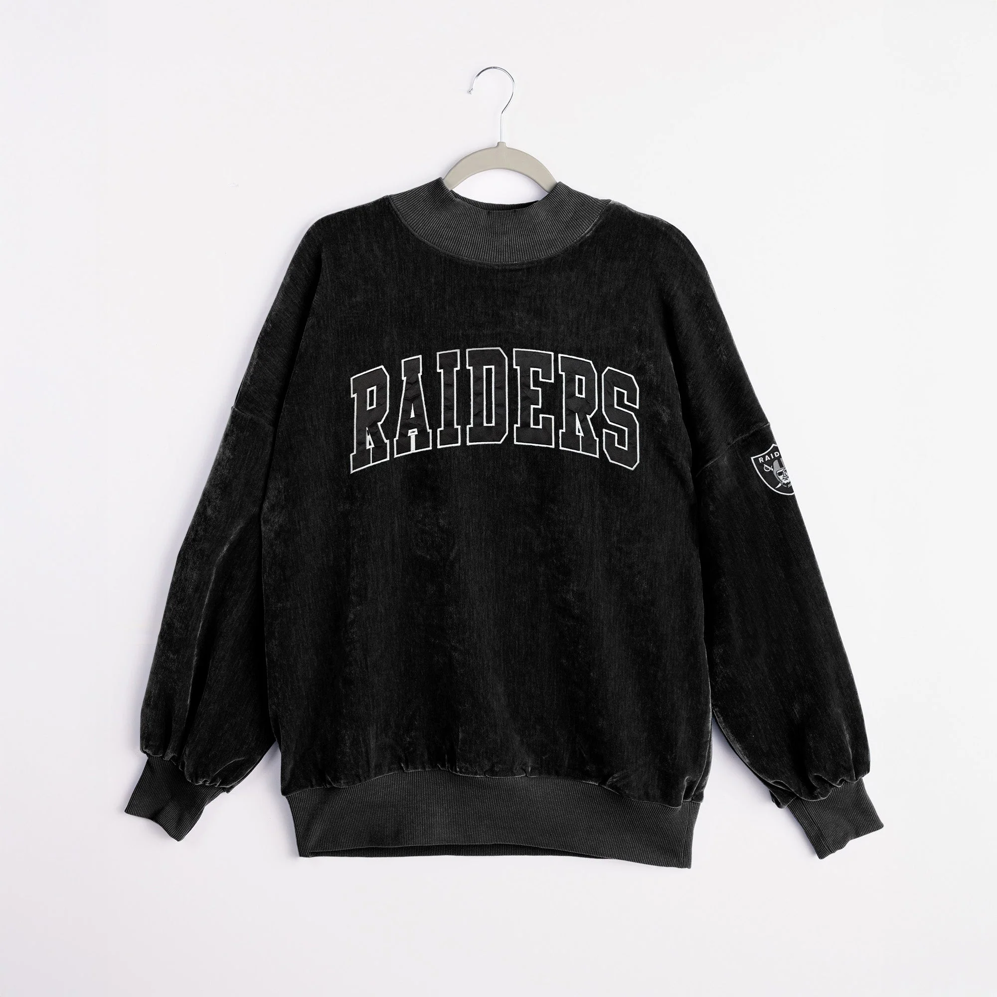LAS VEGAS RAIDERS MAKE A MOVE MOCK NECK CHENILLE PULLOVER - Image 8