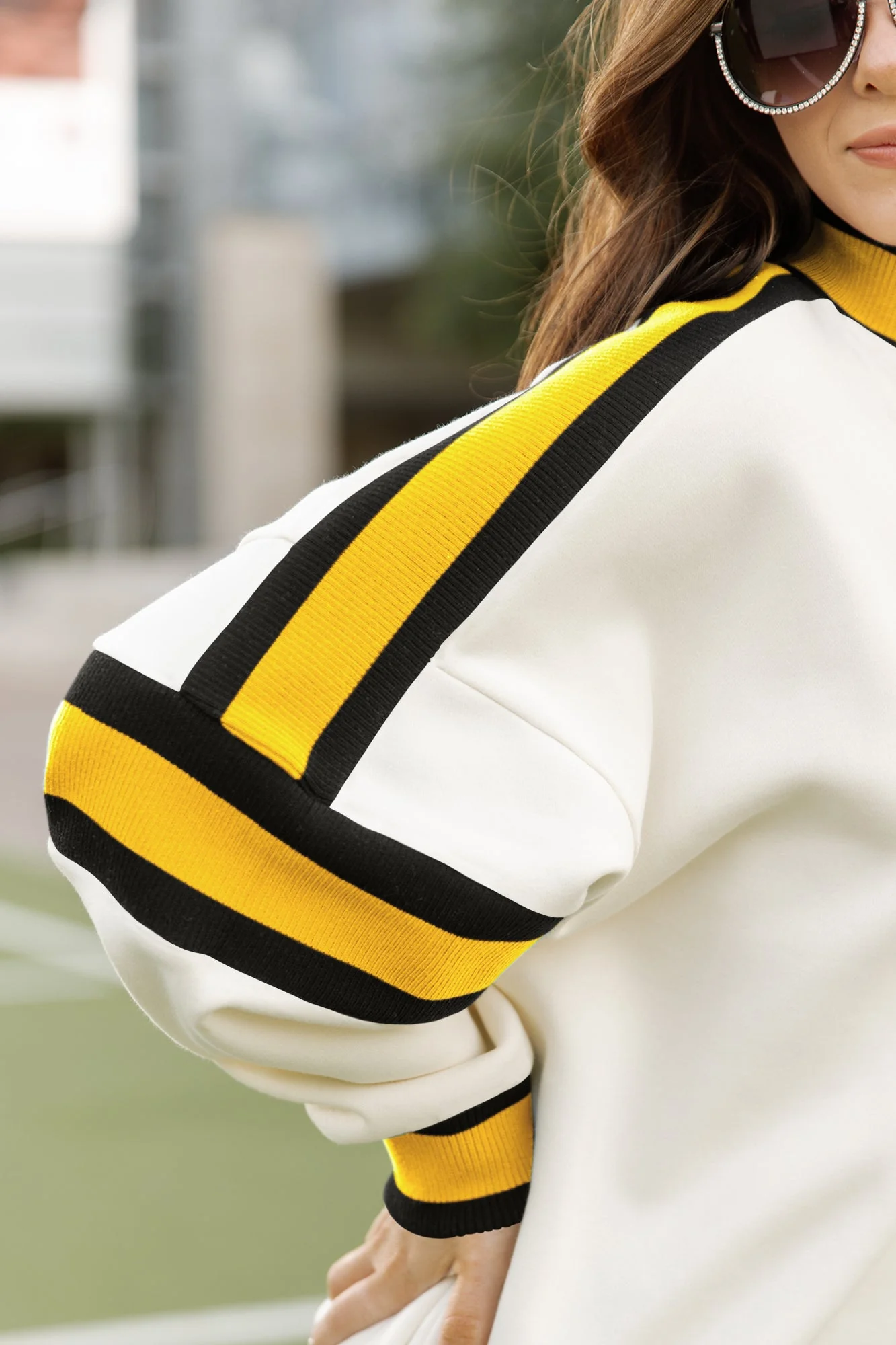 LOS ANGELES CHARGERS VIVID MOTION COLORBLOCK TURTLENECK PULLOVER - Image 3