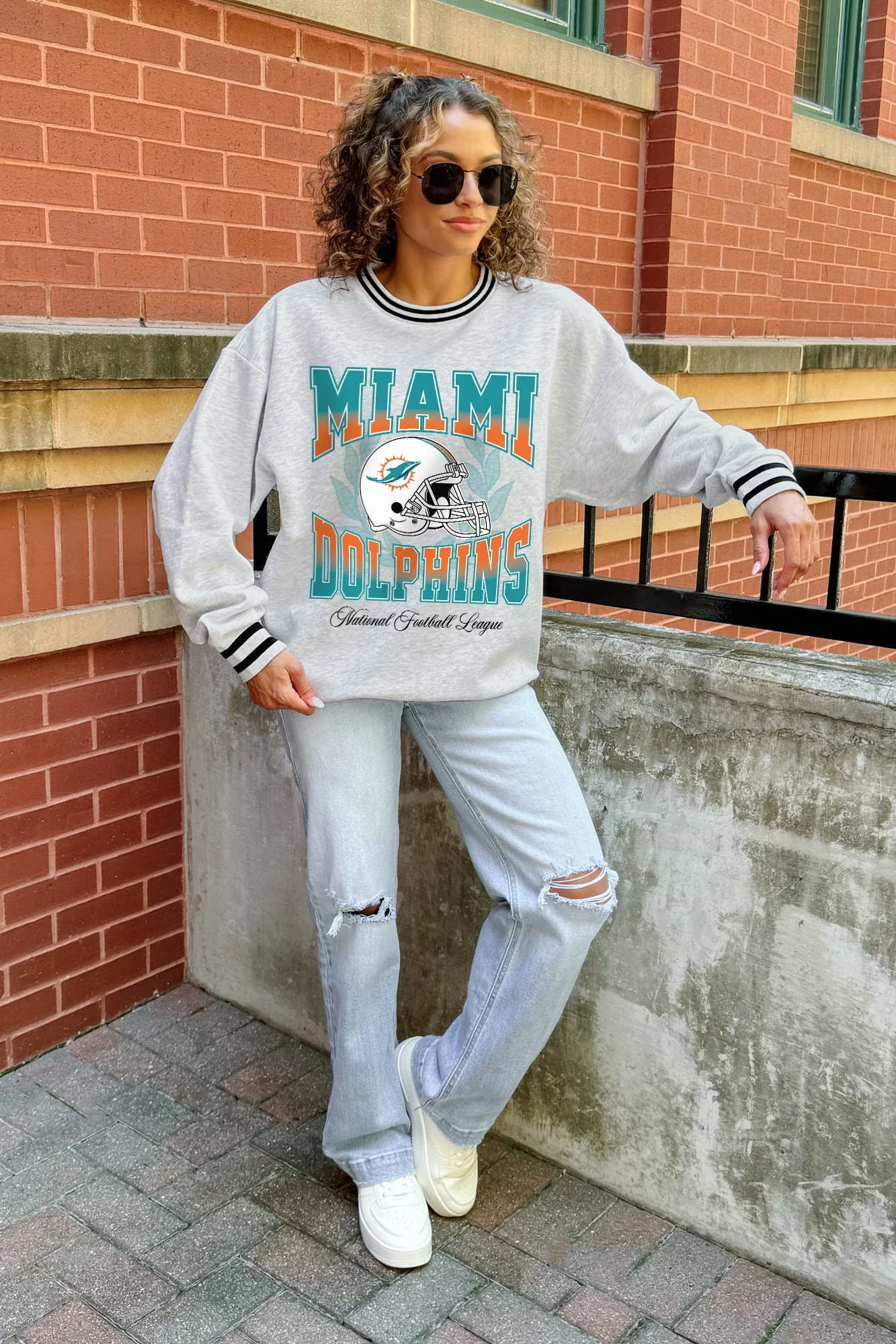MIAMI DOLPHINS FADE ROUTE CREW FLEECE RINGER SWEATSHIRT - Image 2