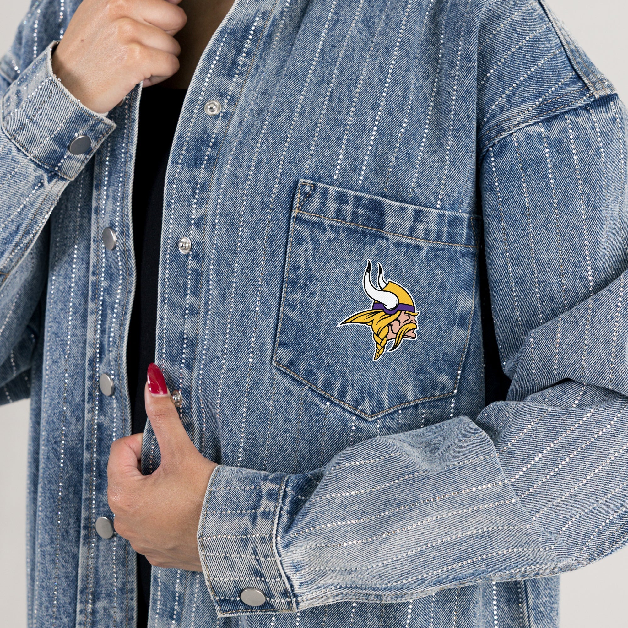 MINNESOTA VIKINGS STYLE'S THE LIMIT MICRO-RHINESTONE DENIM OVERSHIRT - Image 5