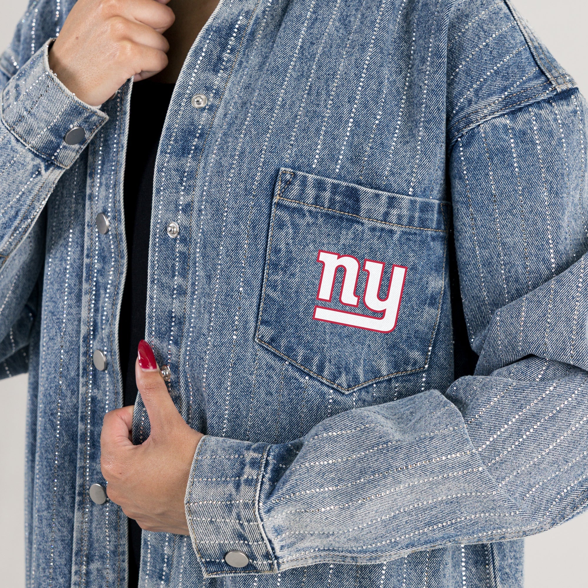 NEW YORK GIANTS STYLE'S THE LIMIT MICRO-RHINESTONE DENIM OVERSHIRT - Image 5