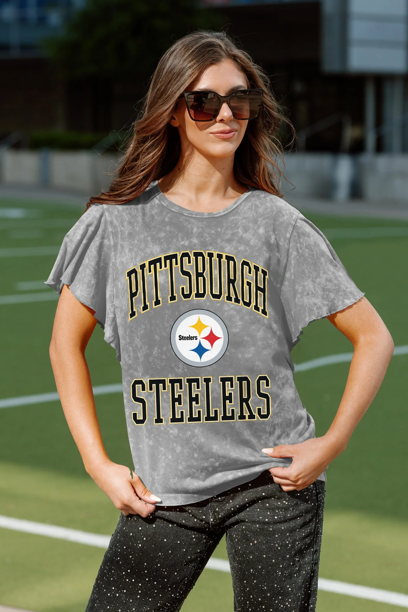 PITTSBURGH STEELERS VICTORY MODE FLUTTER SLEEVE TEE IN GREY