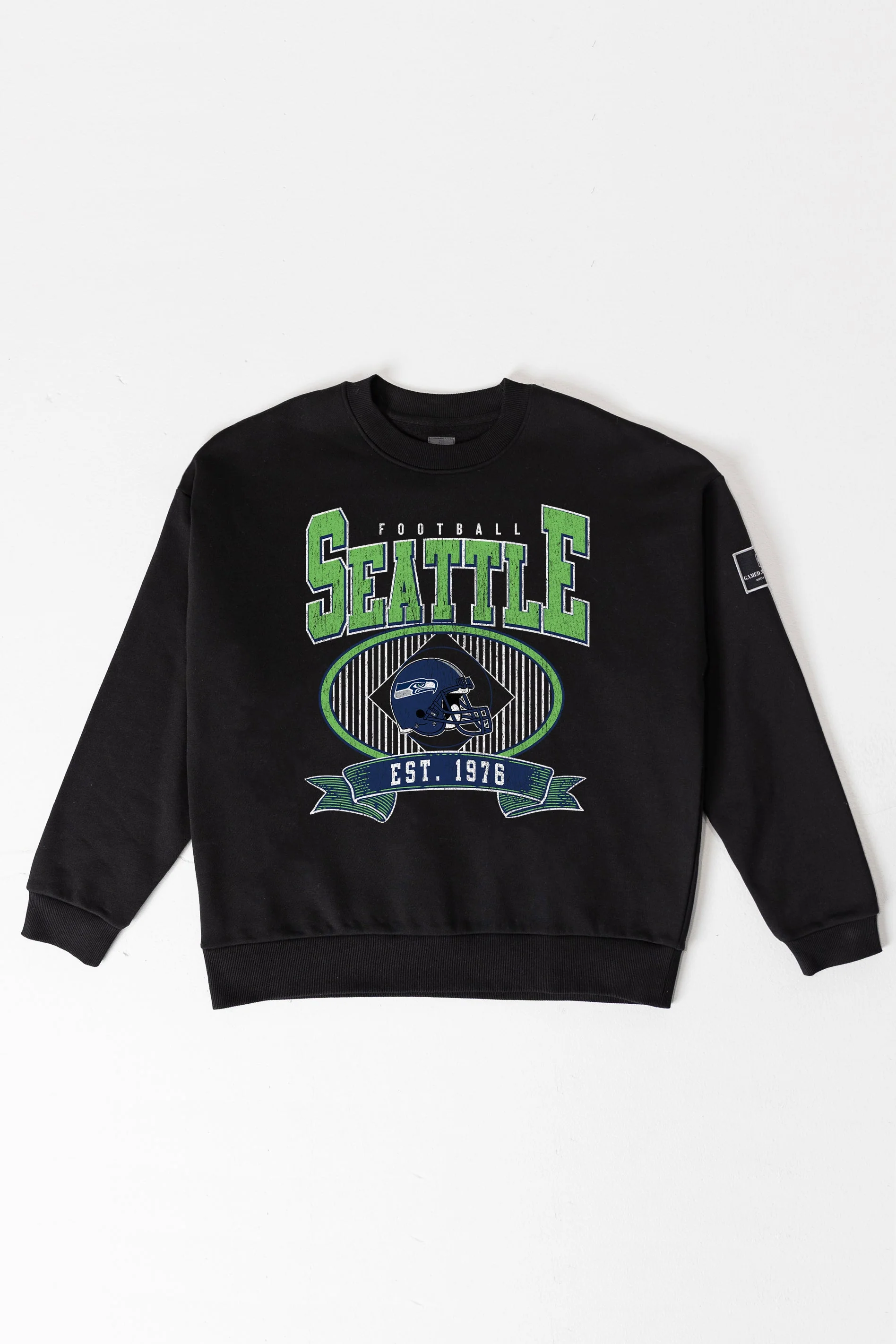 SEATTLE SEAHAWKS BOLD CHEERS BLACK LABEL PREMIUM FLEECE CREW SWEATSHIRT - Image 8