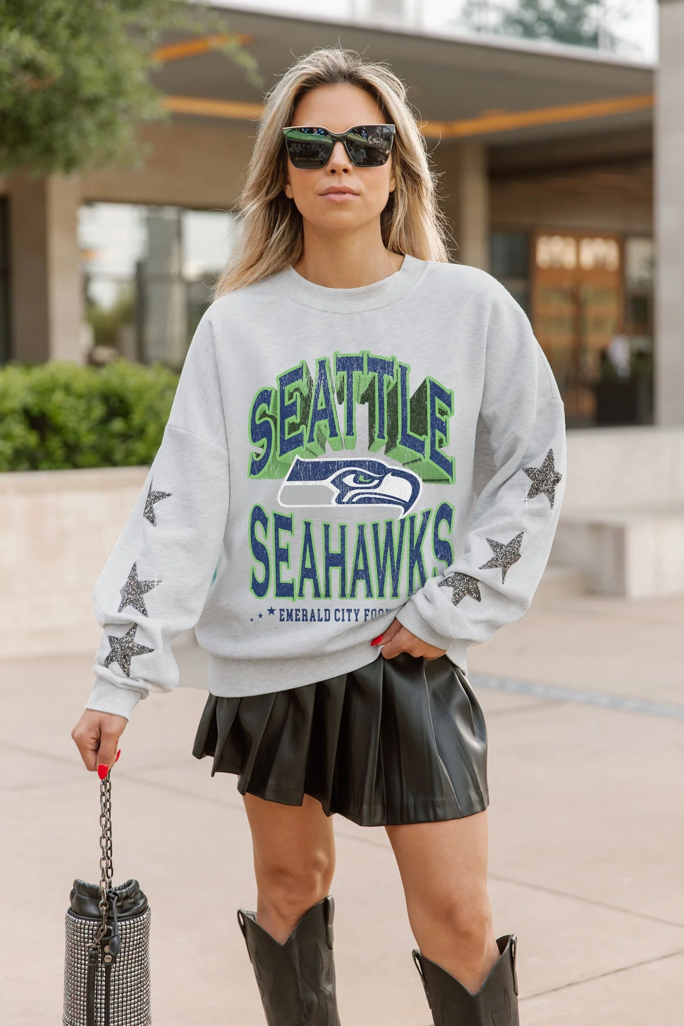 SEATTLE SEAHAWKS RESILIENCE STAR EMBELLISHED CREW SWEATSHIRT - Image 3