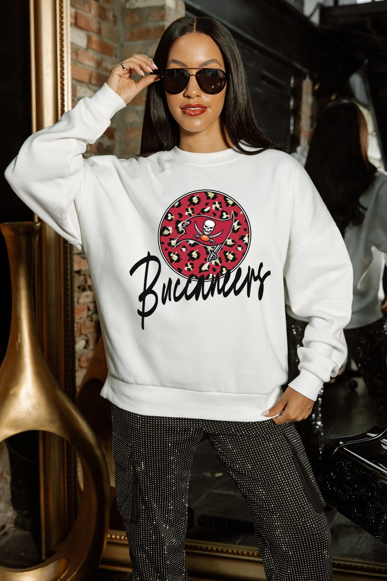 TAMPA BAY BUCCANEERS WILD BREAKTHROUGH PREMIUM FLEECE CREWNECK PULLOVER - Image 3
