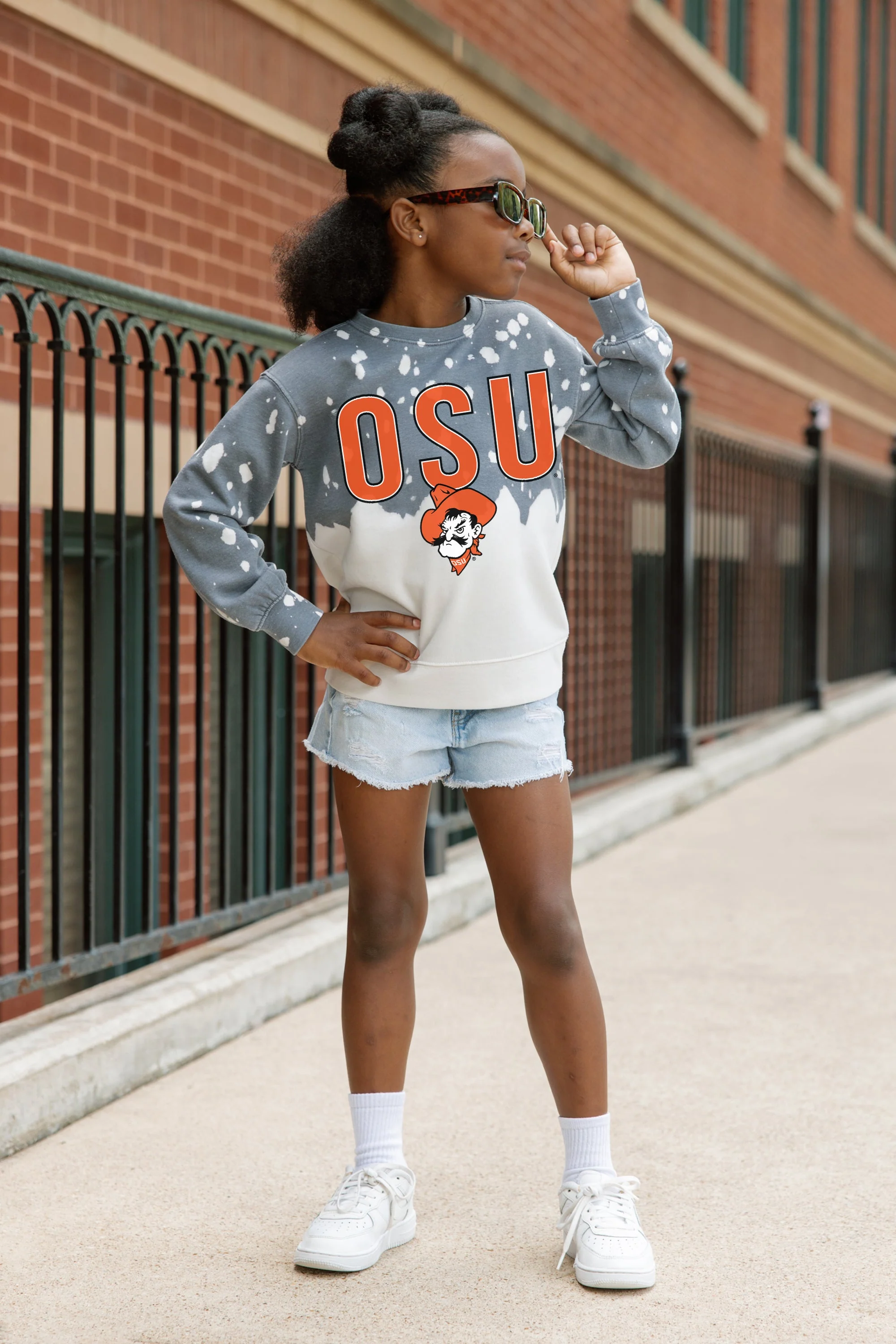 OKLAHOMA STATE COWBOYS CASUAL FAN KIDS FADED WASH CREWNECK PULLOVER - Image 2