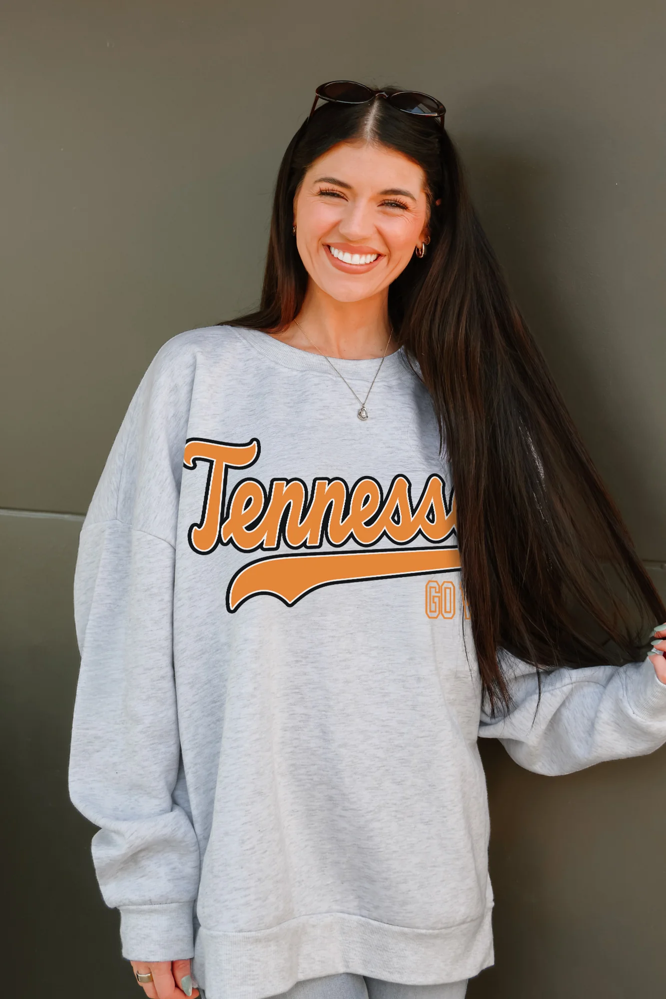 TENNESSEE VOLUNTEERS CLASSIC WIN PREMIUM FLEECE CREWNECK PULLOVER - Image 3